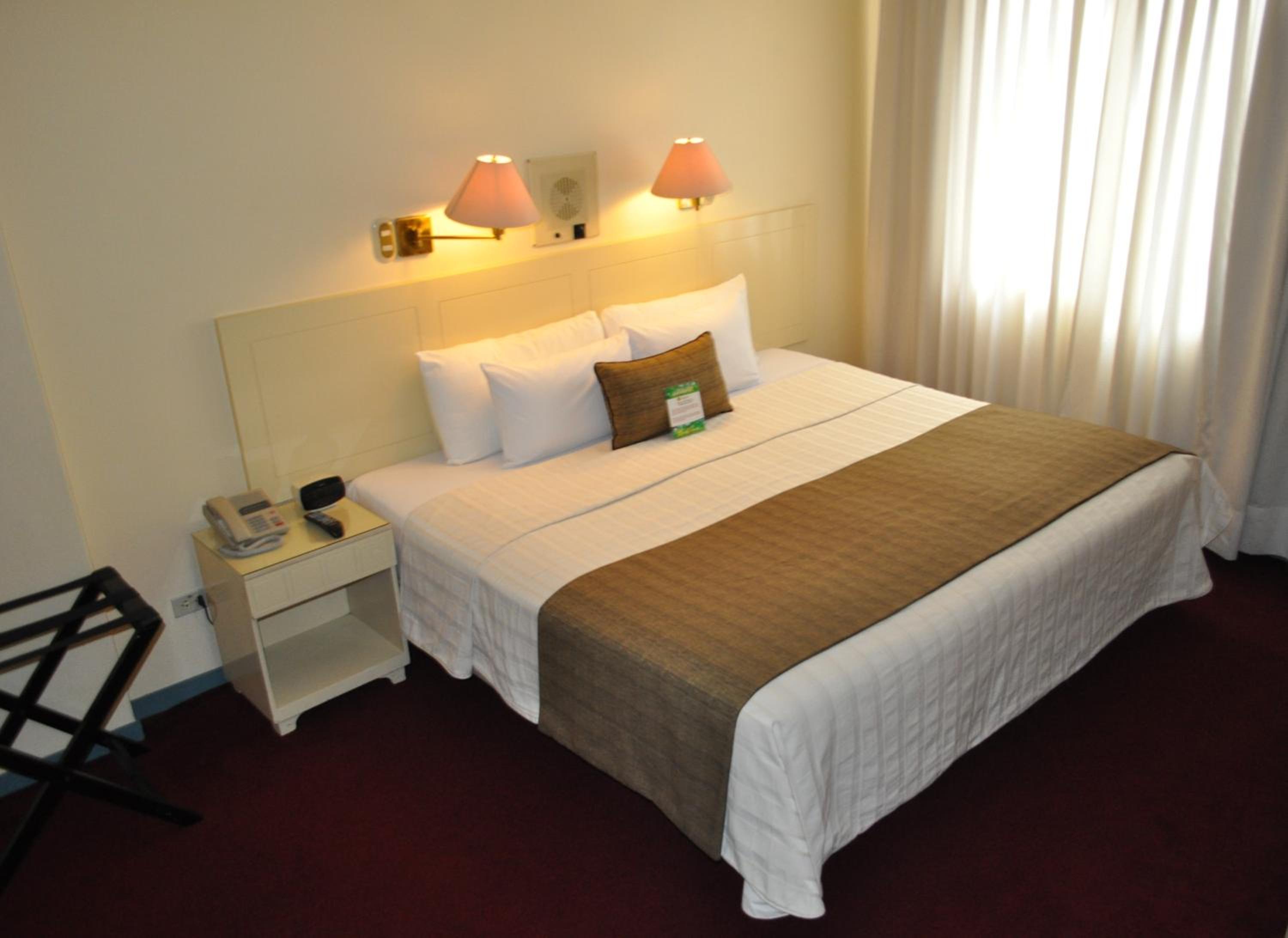 Standard Double Room photo 3