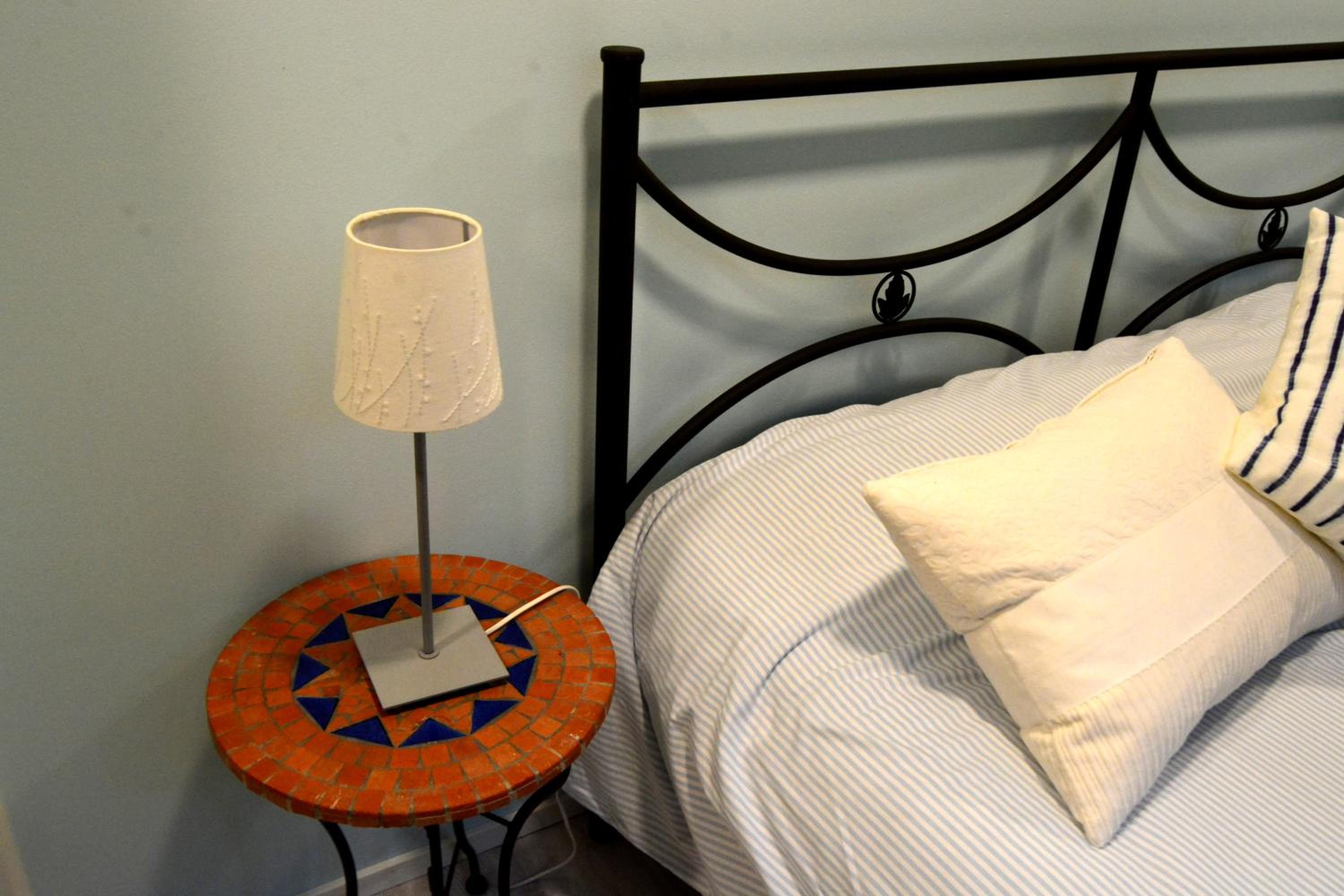 Double Room with Shared Bathroom photo 3