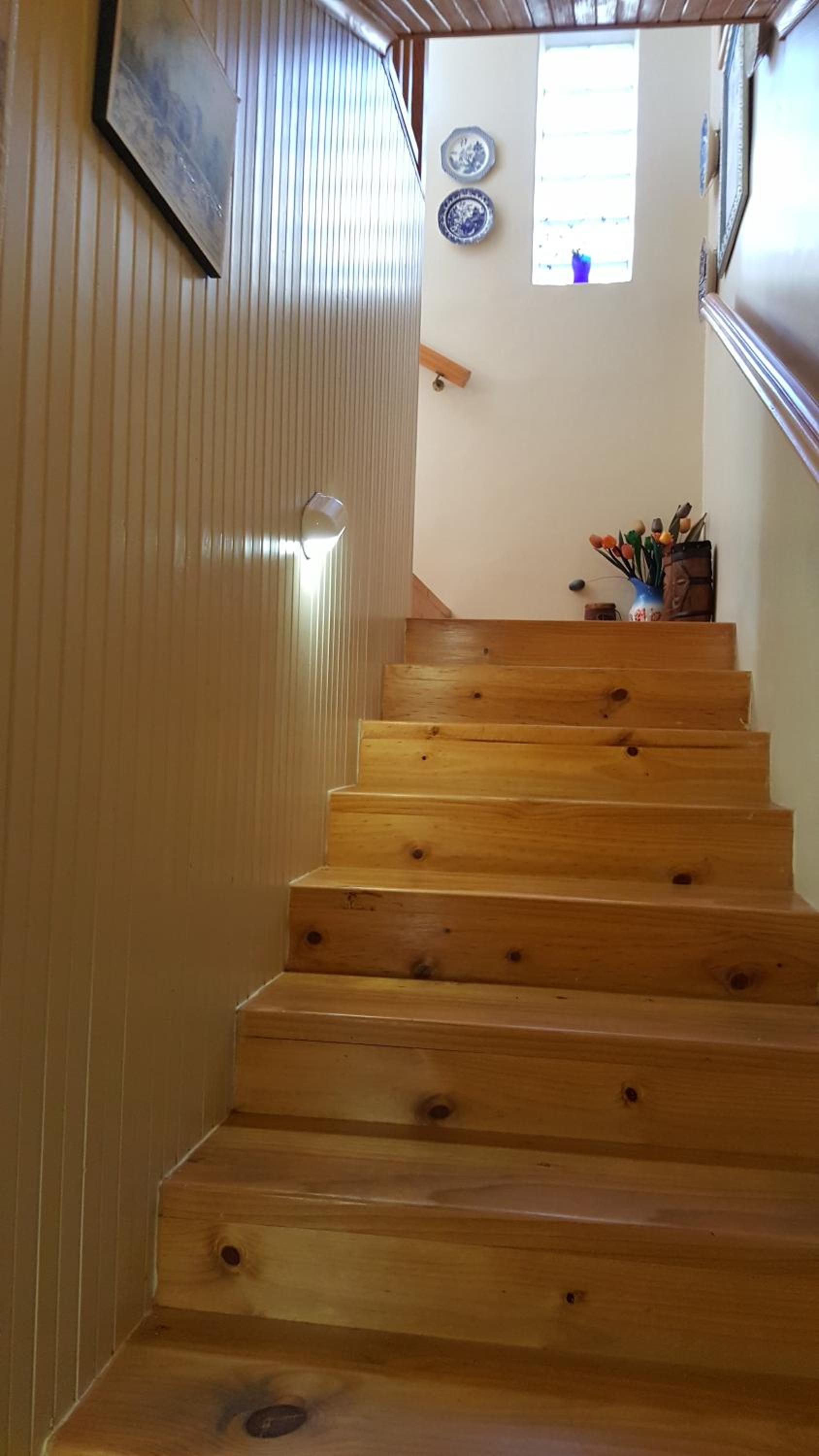 Apartment with Balcony - Photo 8