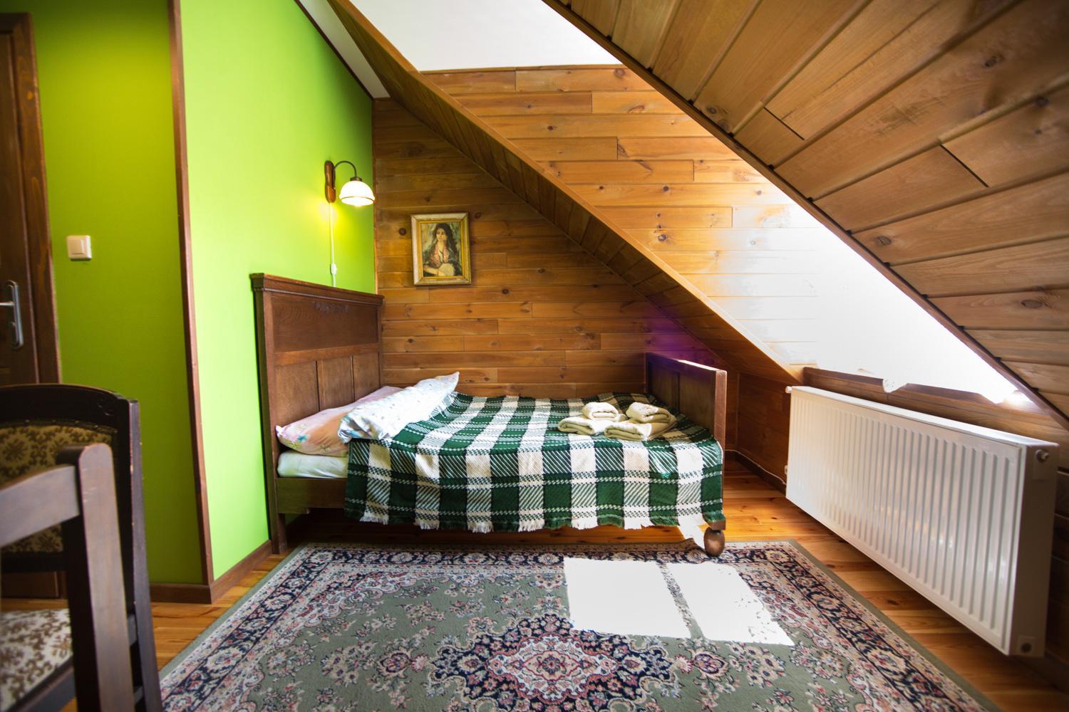 Small Double Room - Photo 4