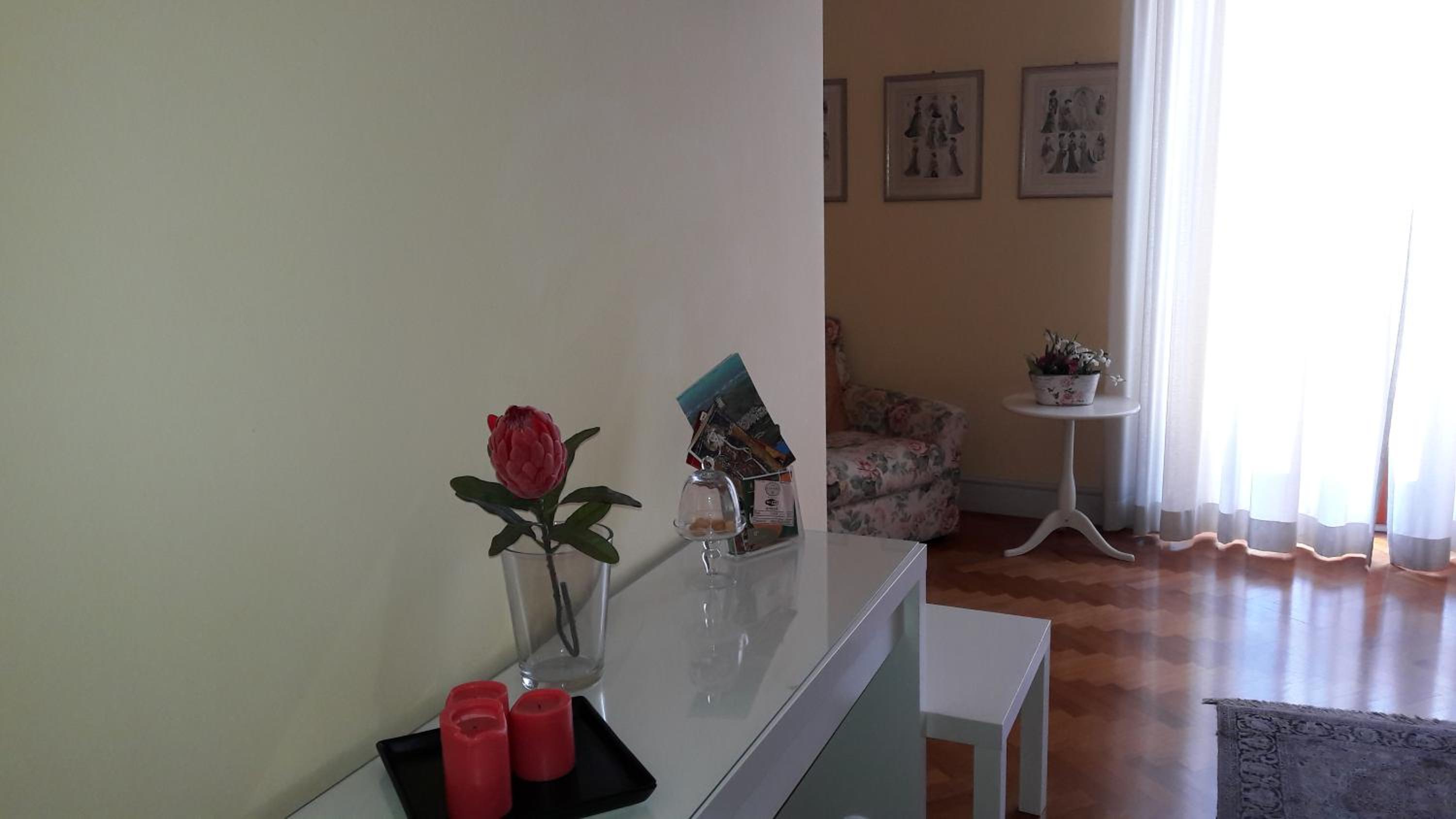 King Room with Balcony photo 3