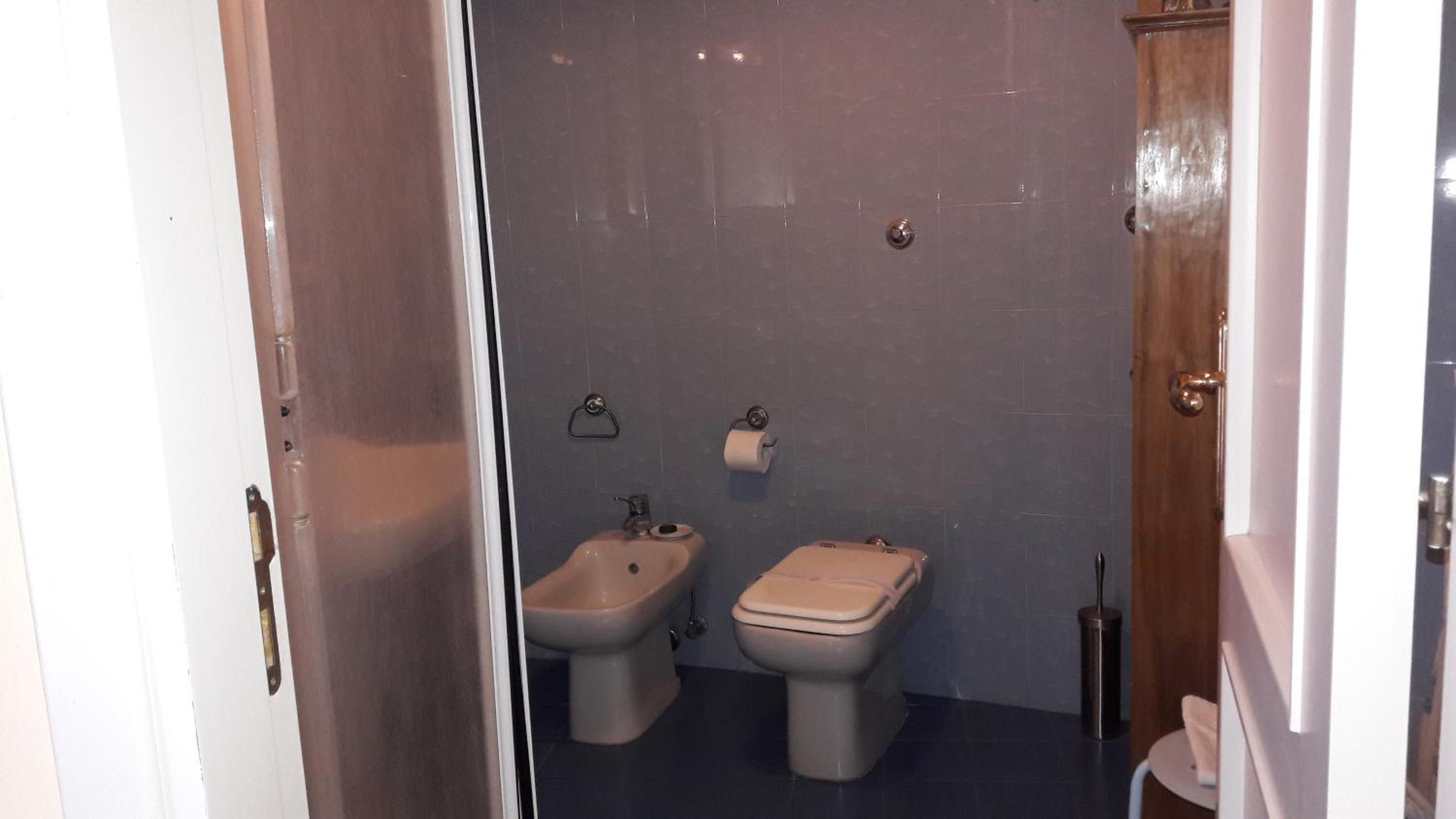 King Room with Balcony photo 2