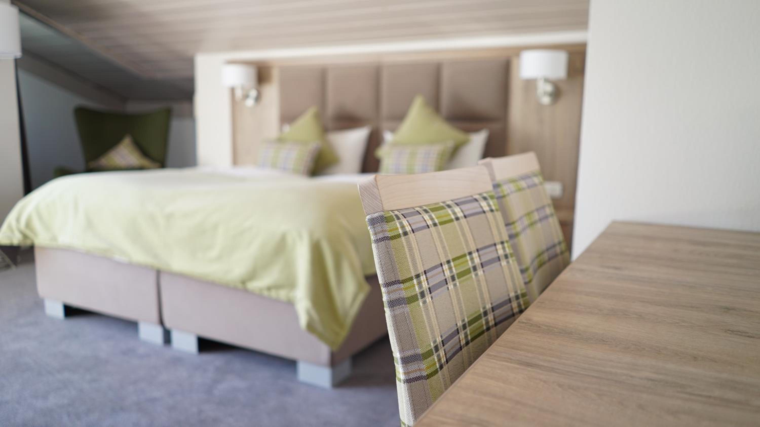Superior Suite with Mountain View - Photo 10