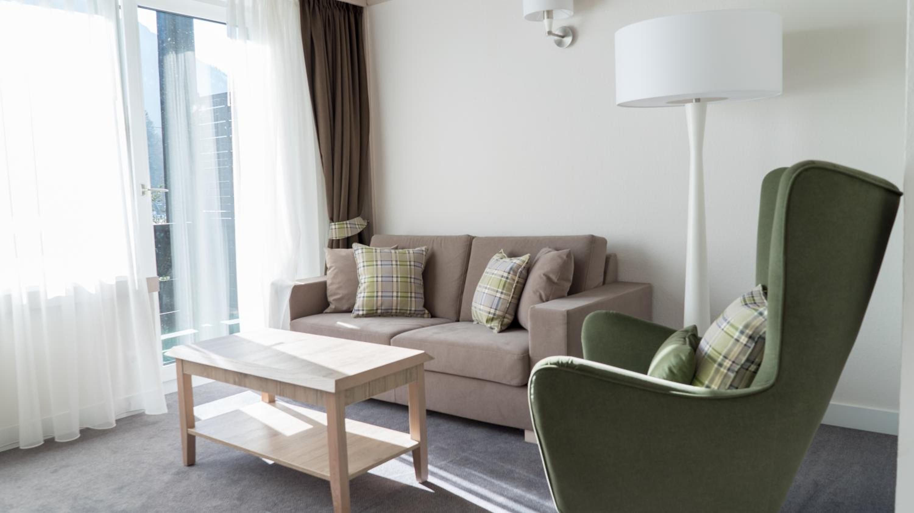 Junior Suite with Mountain View - Photo 5