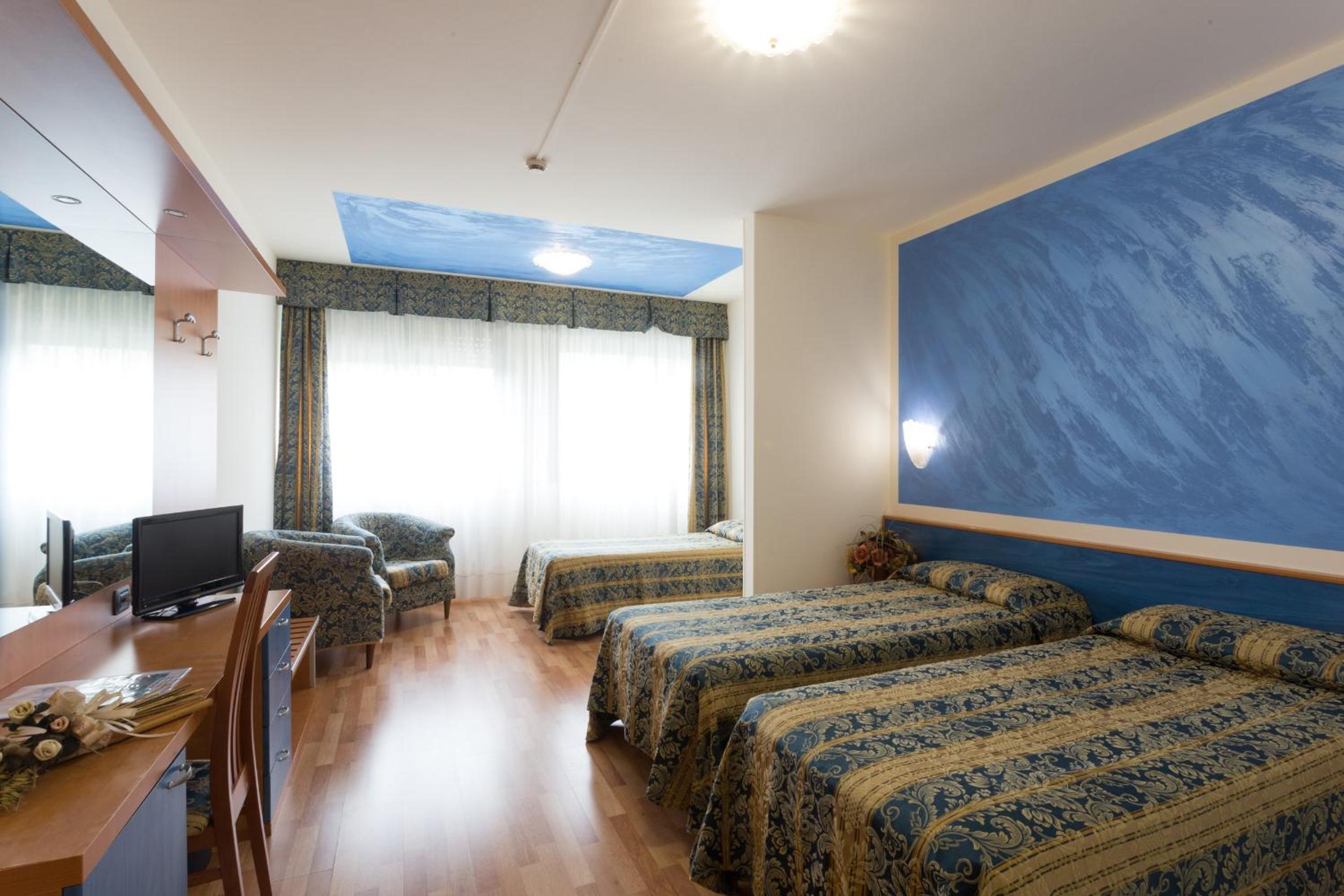 Triple Room - Photo 4