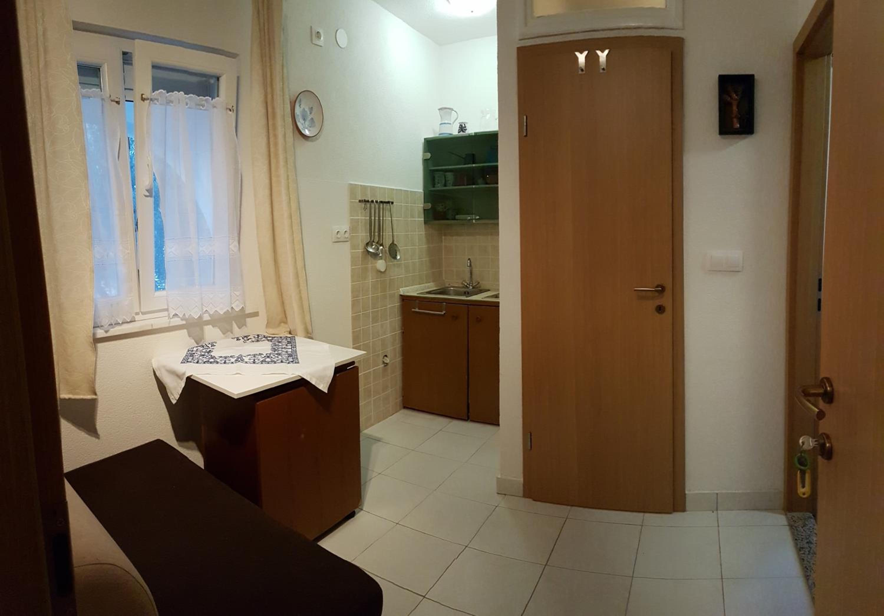 Apartment - Photo 3