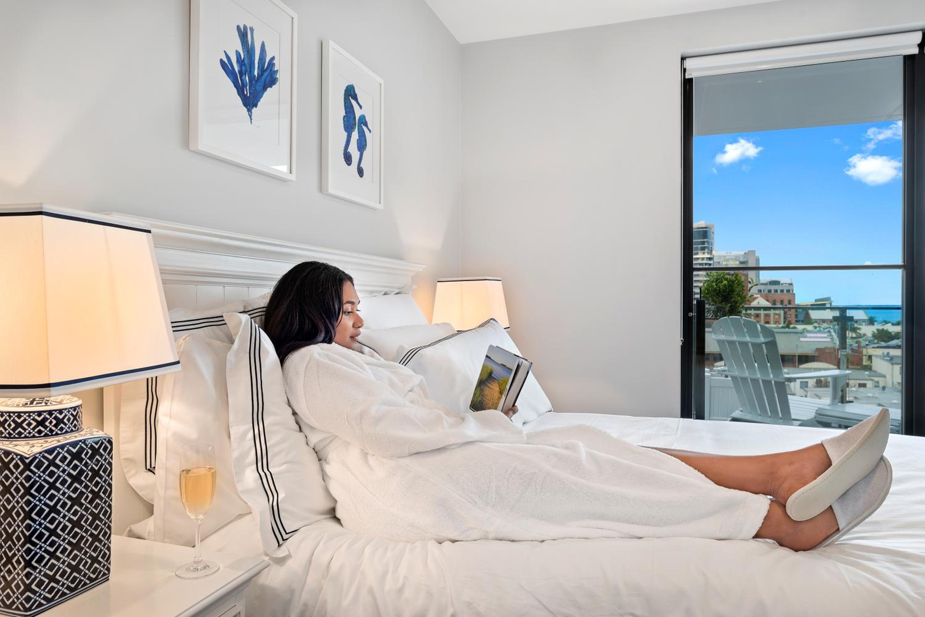 2-Bedroom Premier Apartment thumbnail 5