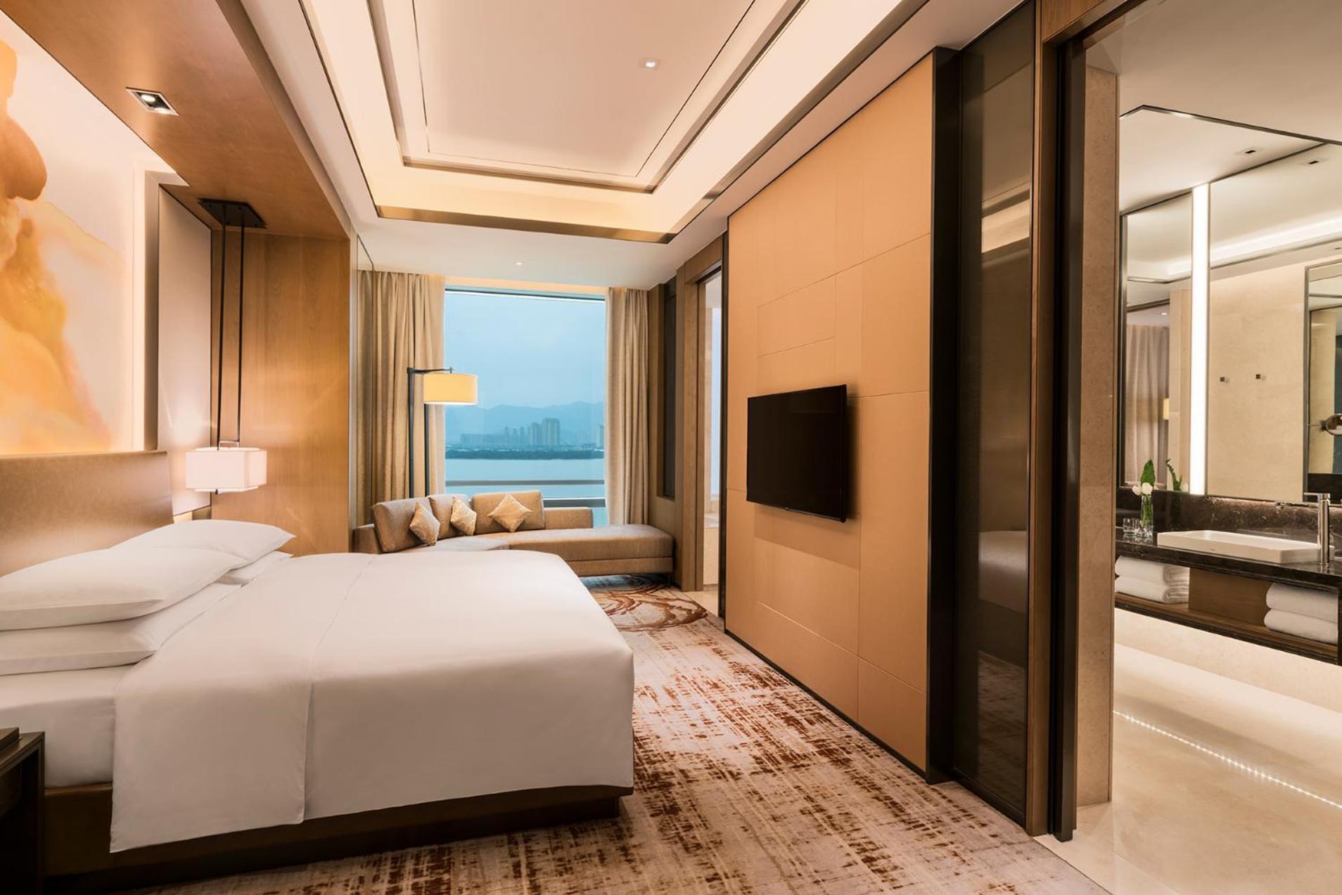 King Suite photo 2
