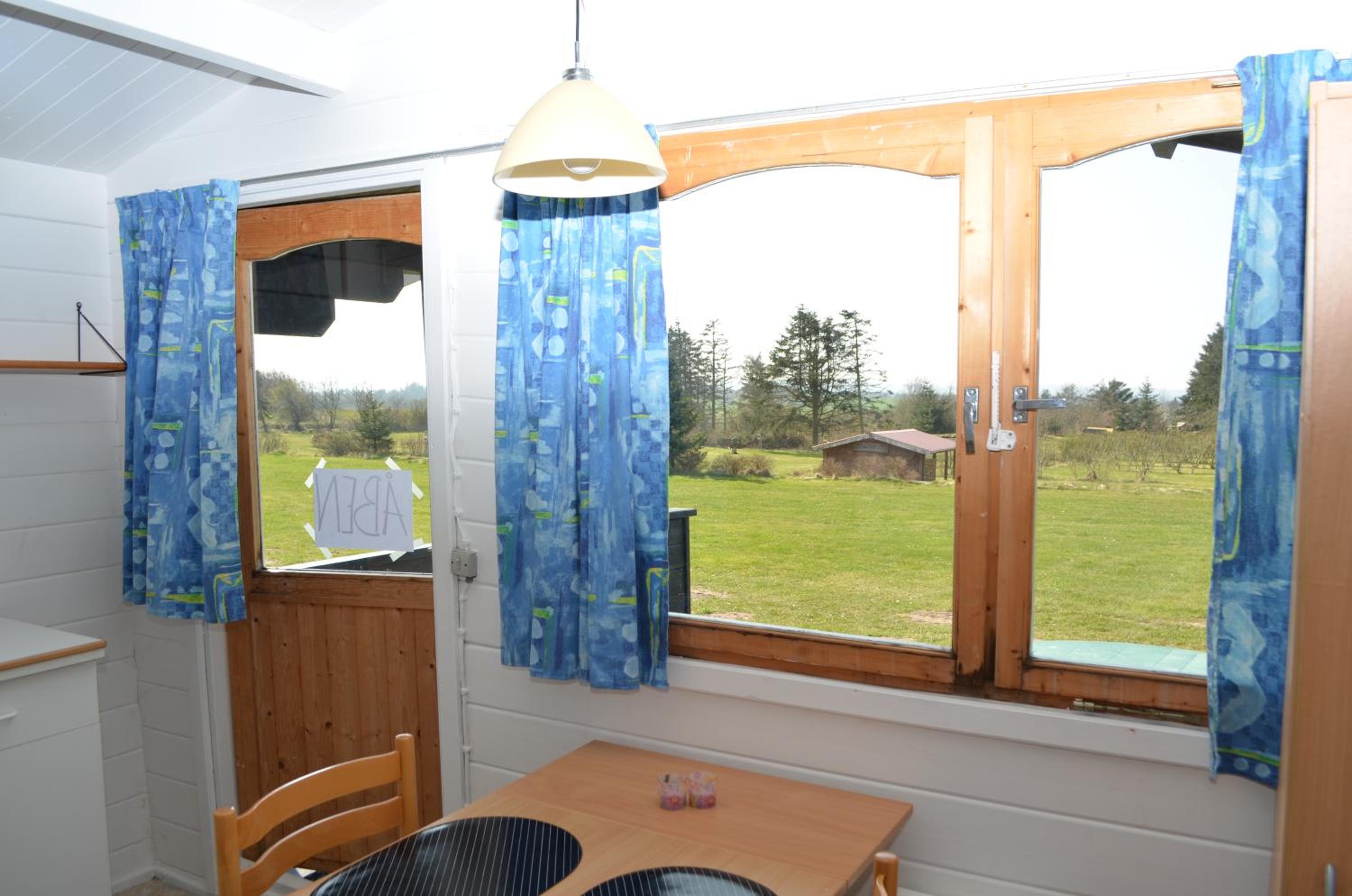 Bungalow photo 3