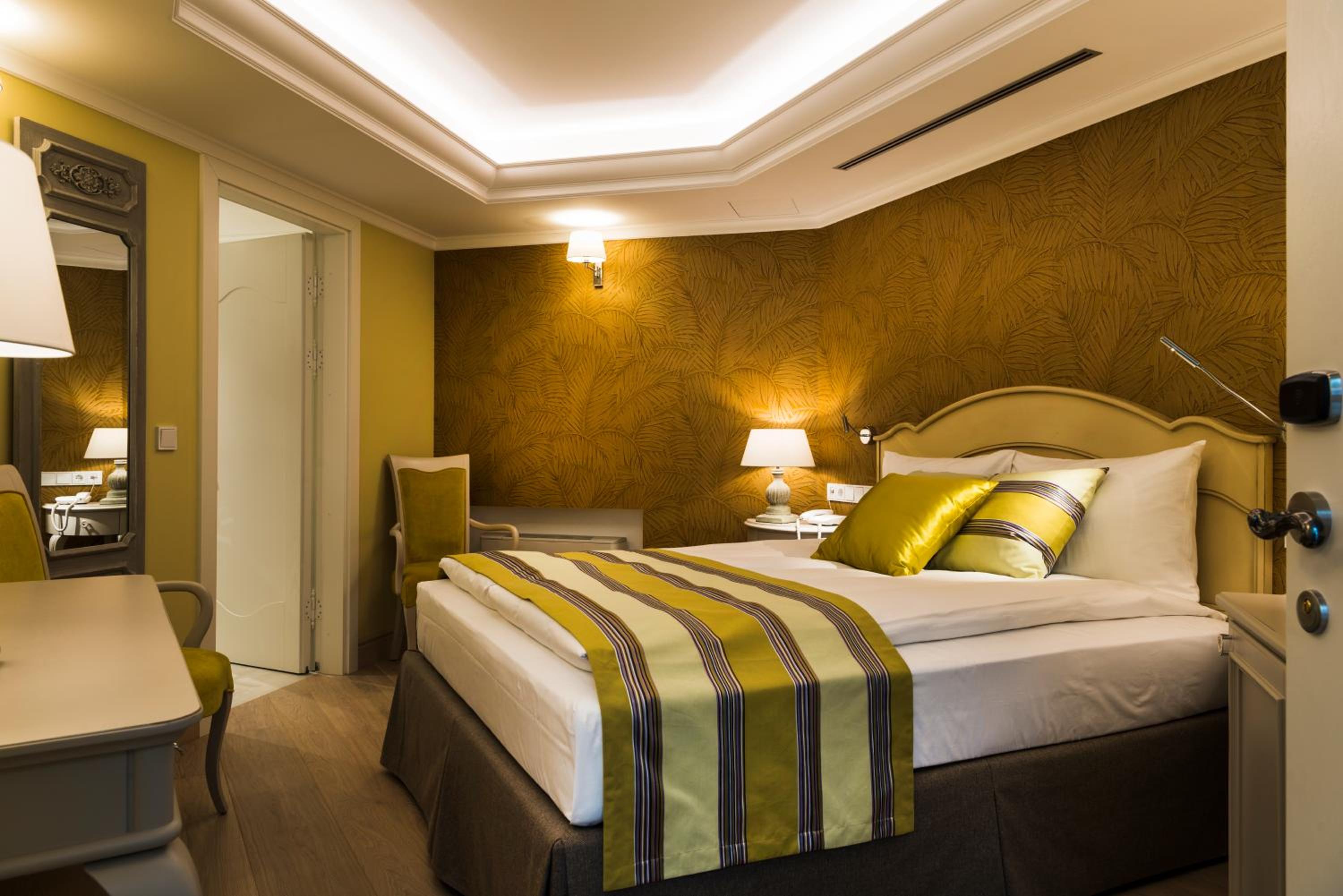 Small Double Room