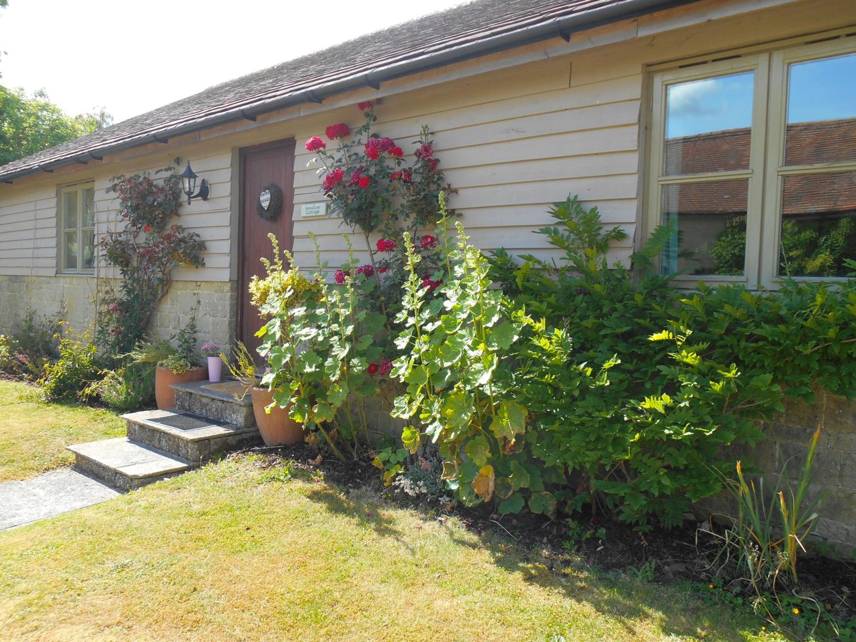 Two-Bedroom House photo 2