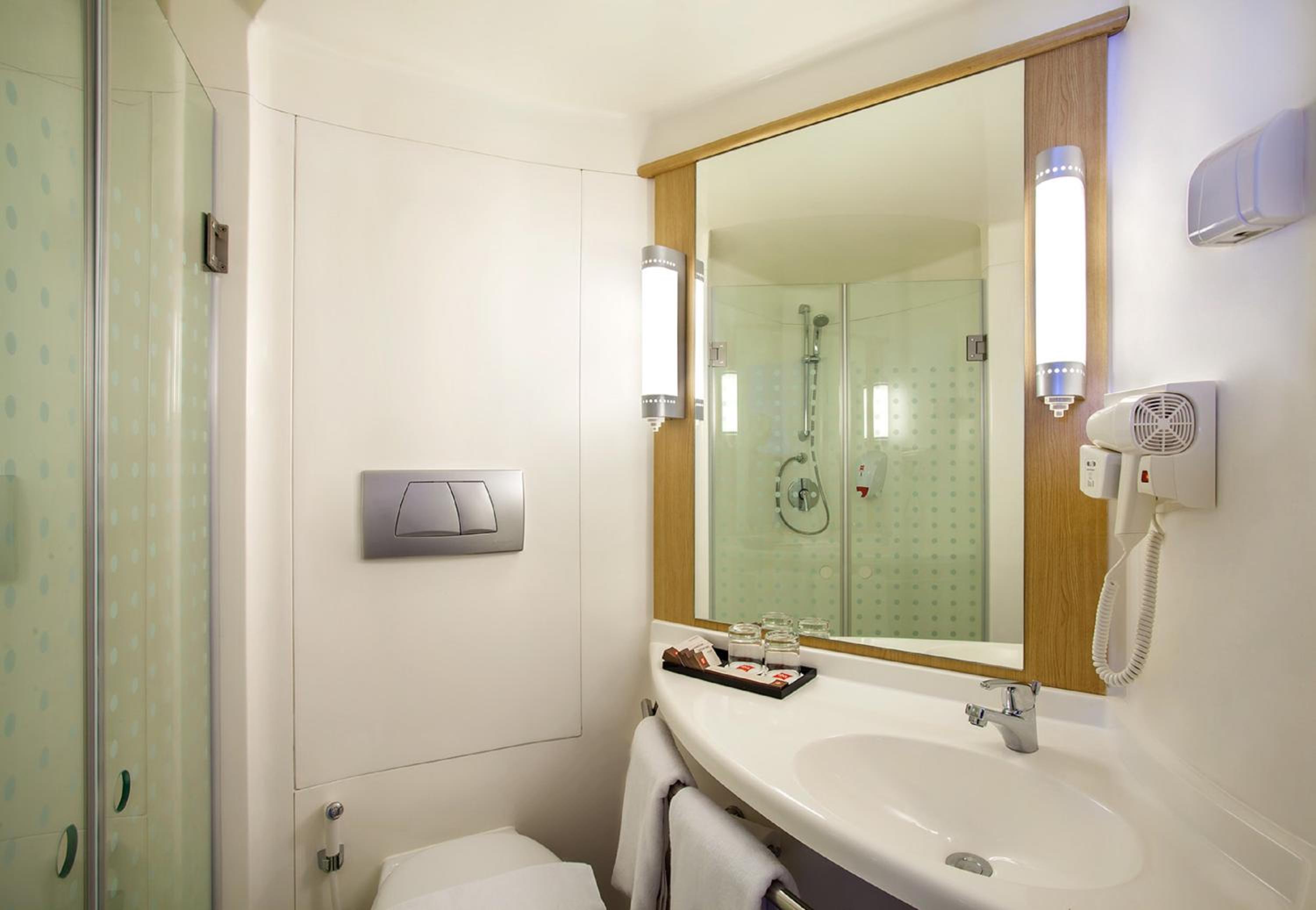 Superior Twin Room photo 3