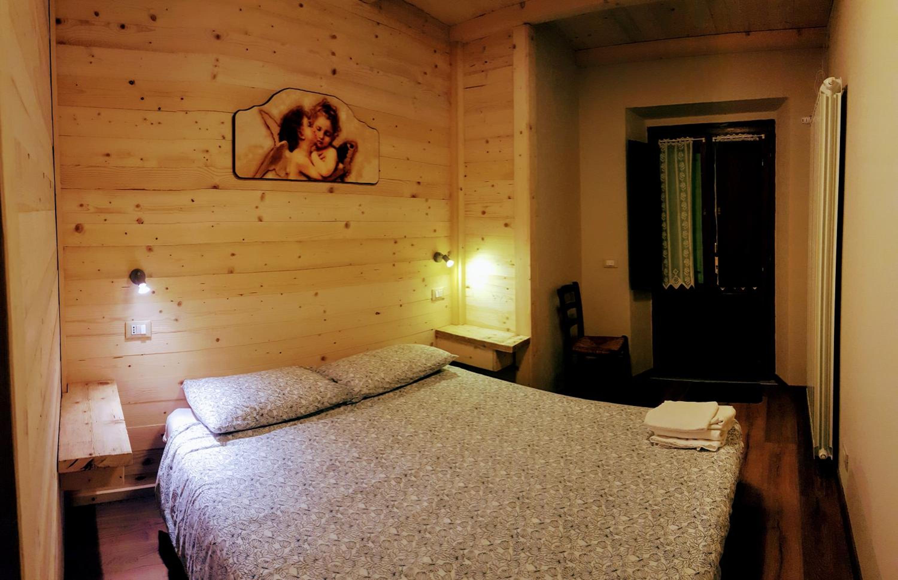 Studio with Sofa Bed