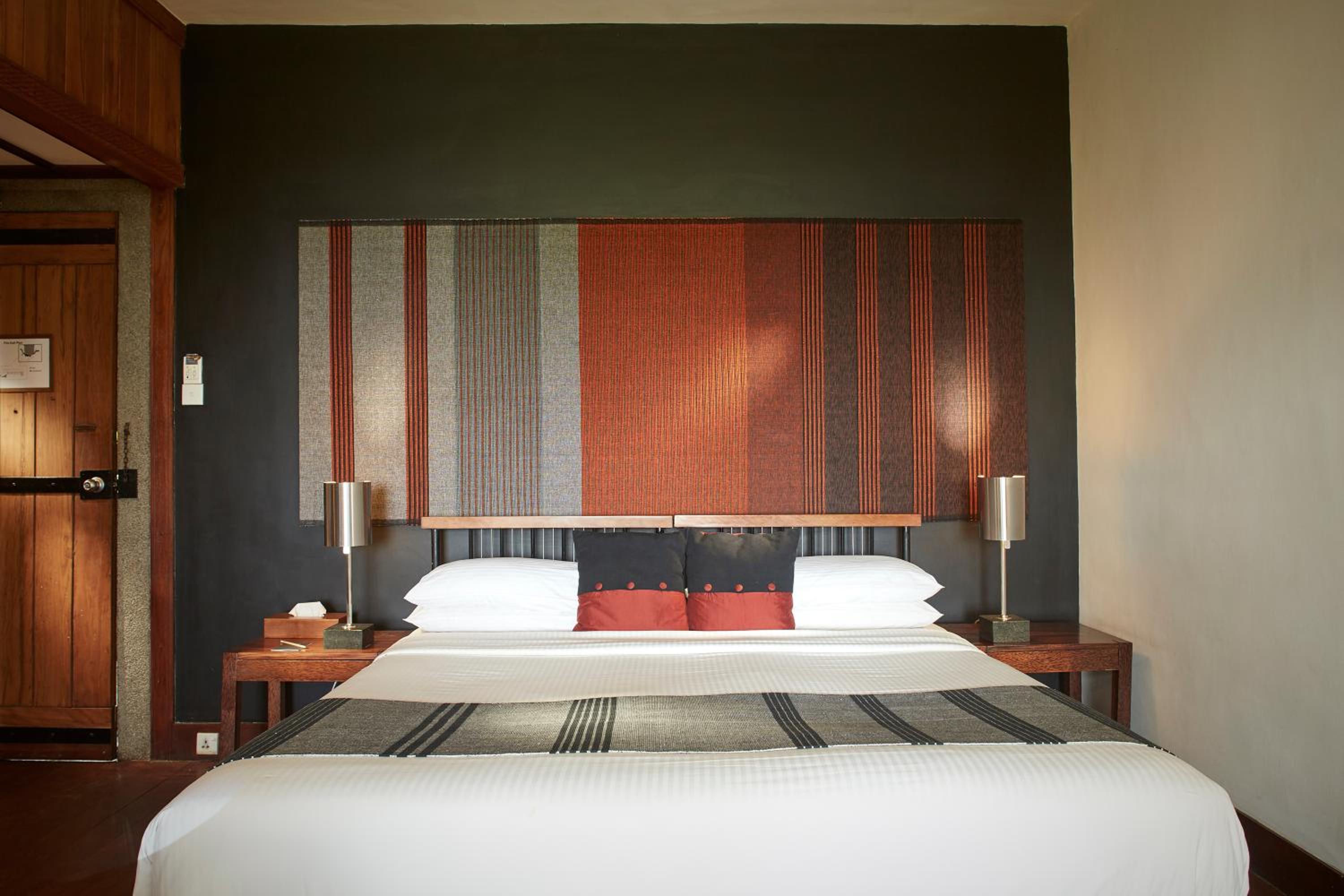 Luxury King Room