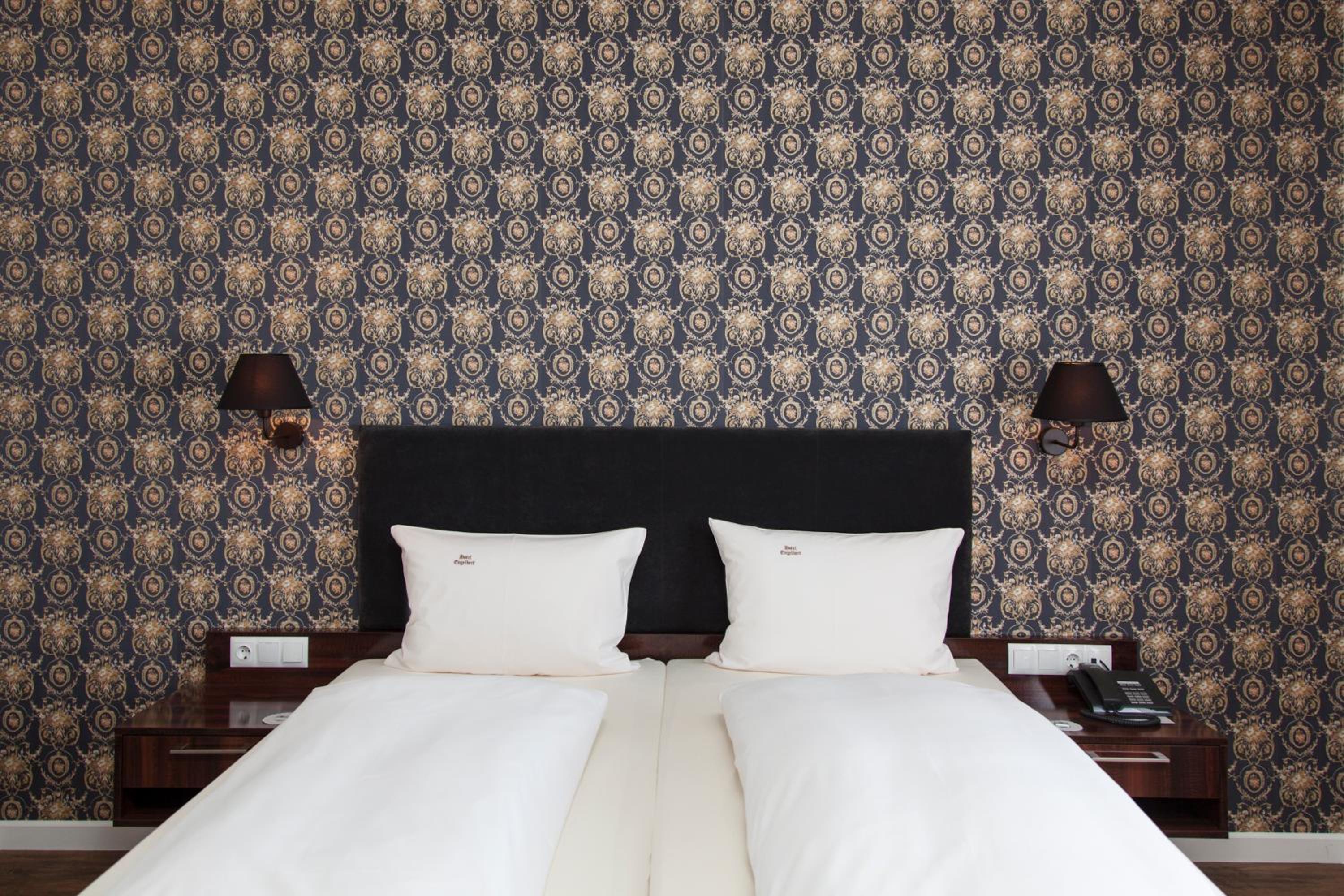 Double Room - Photo 11