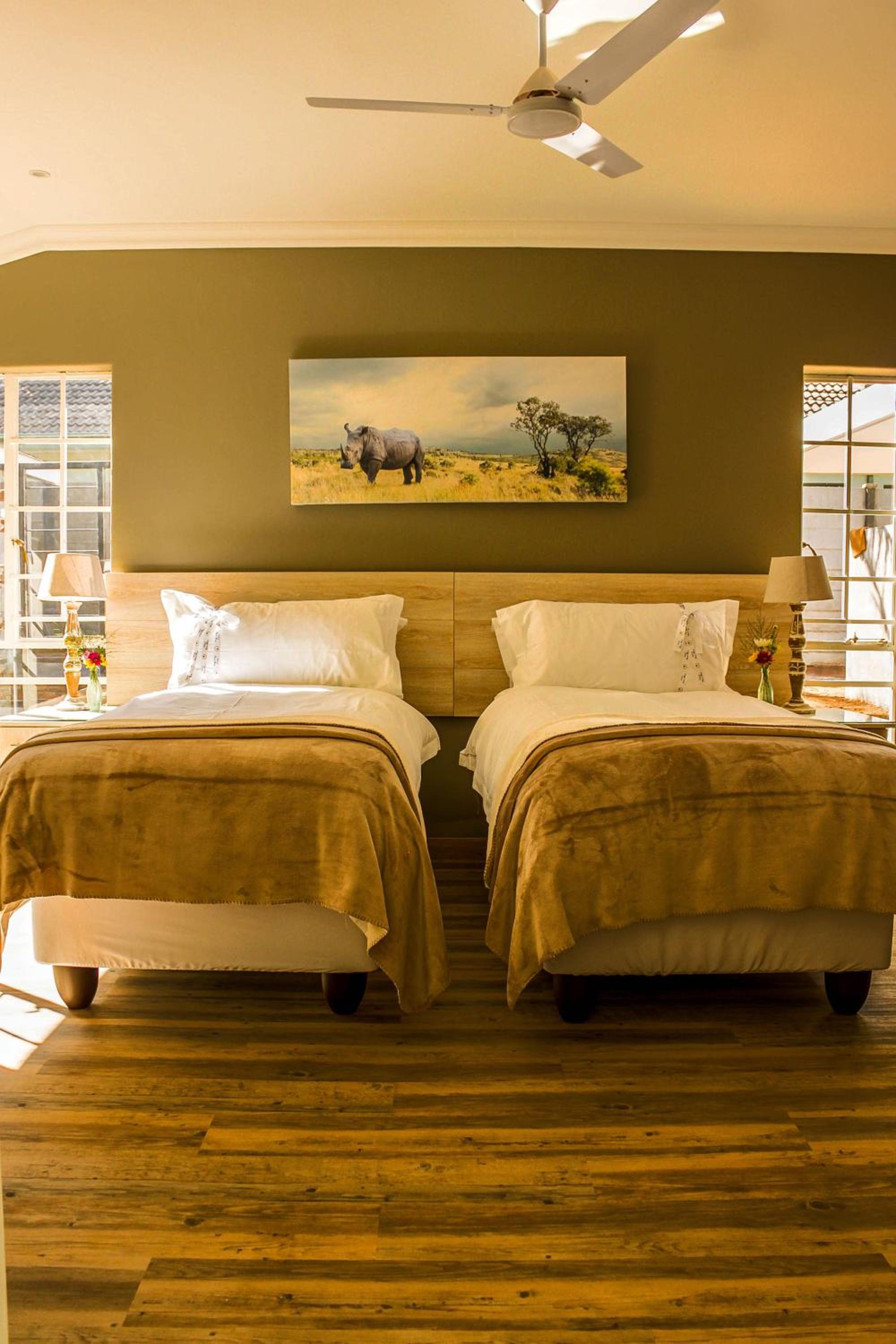 Twin Room - Photo 2