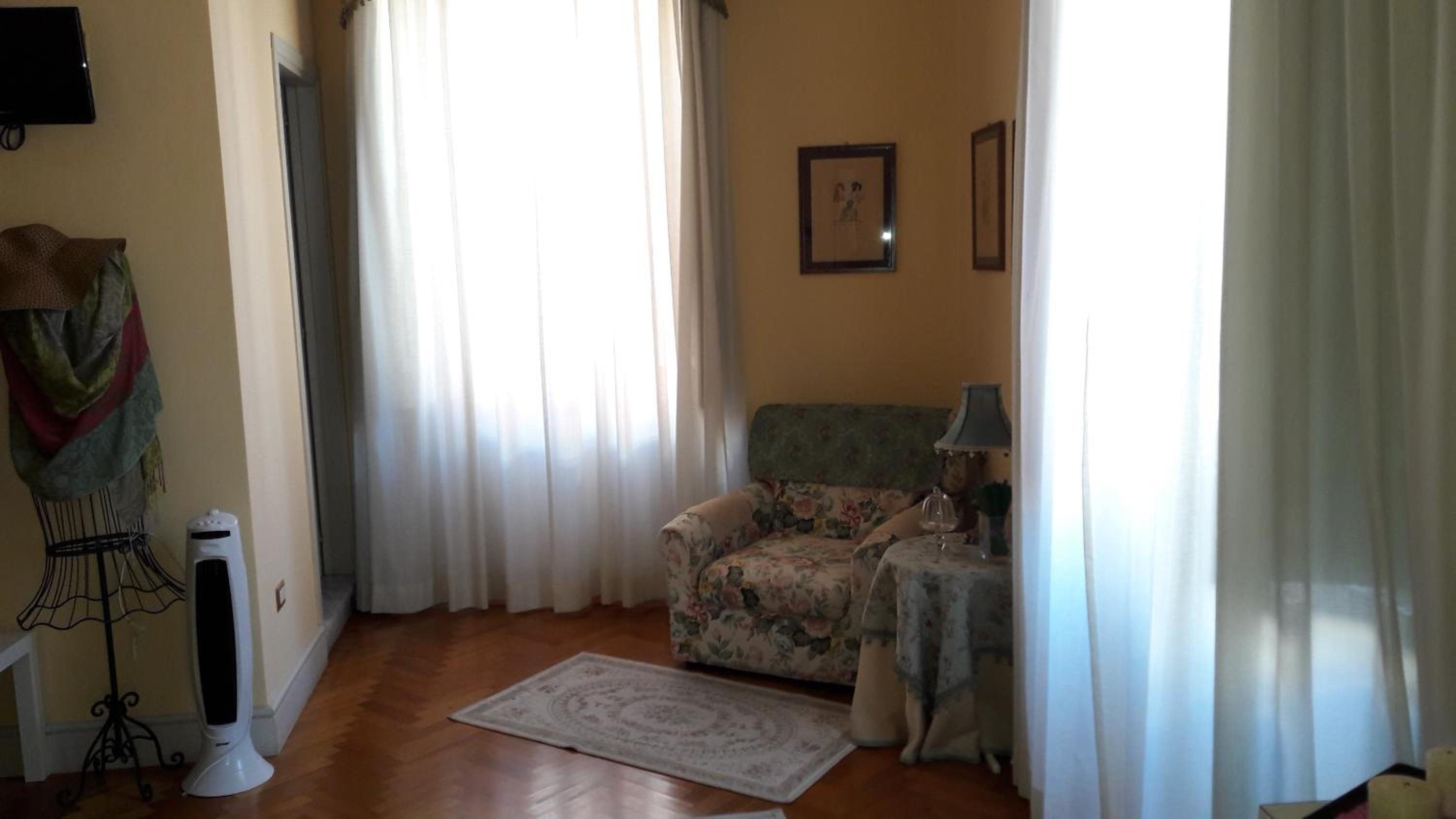 King Room photo 2