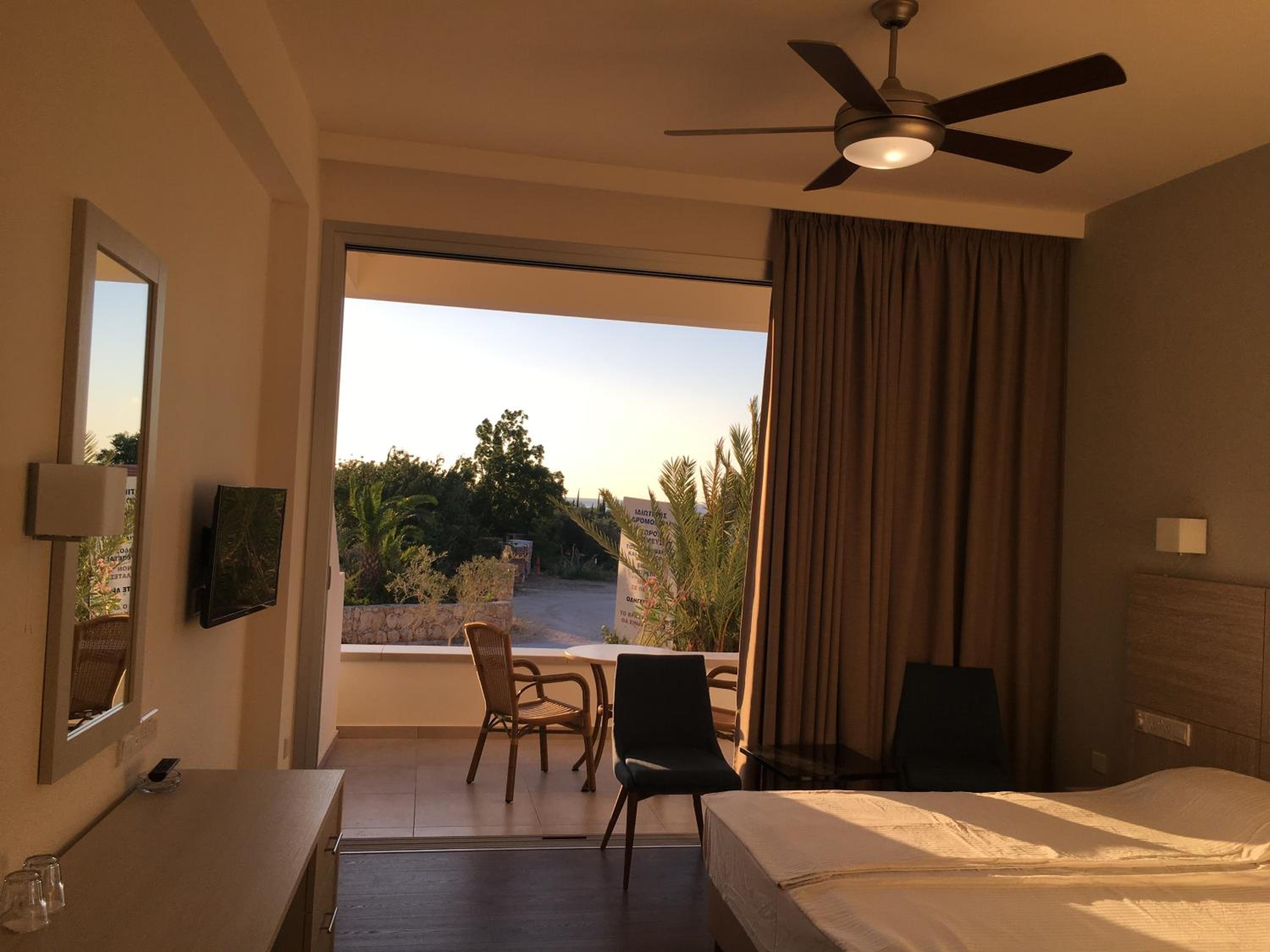 Superior Doppelzimmer mit seitlichem Meerblick - Erdgeschoss
