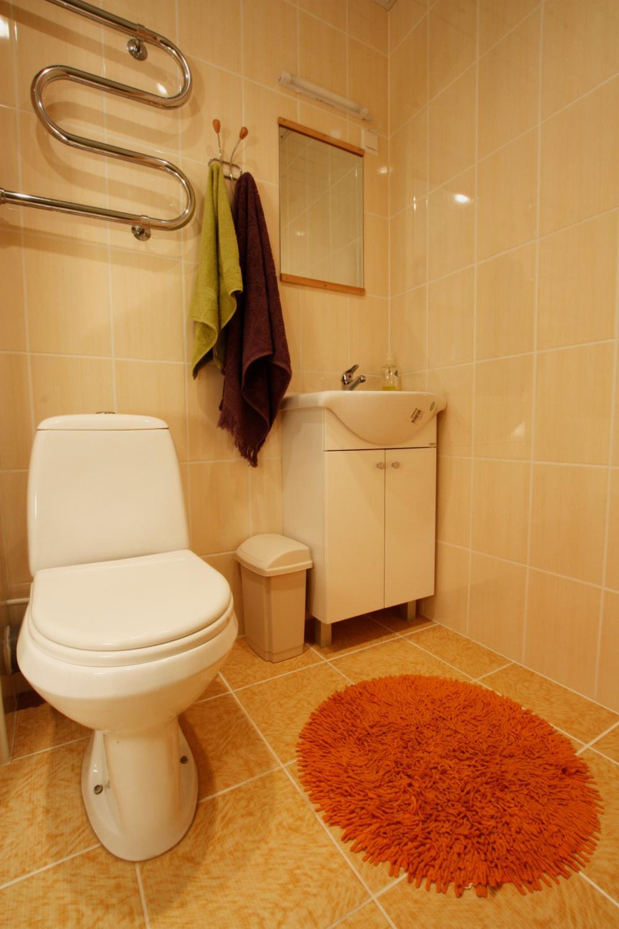 Two-Bedroom Apartment - Photo 2