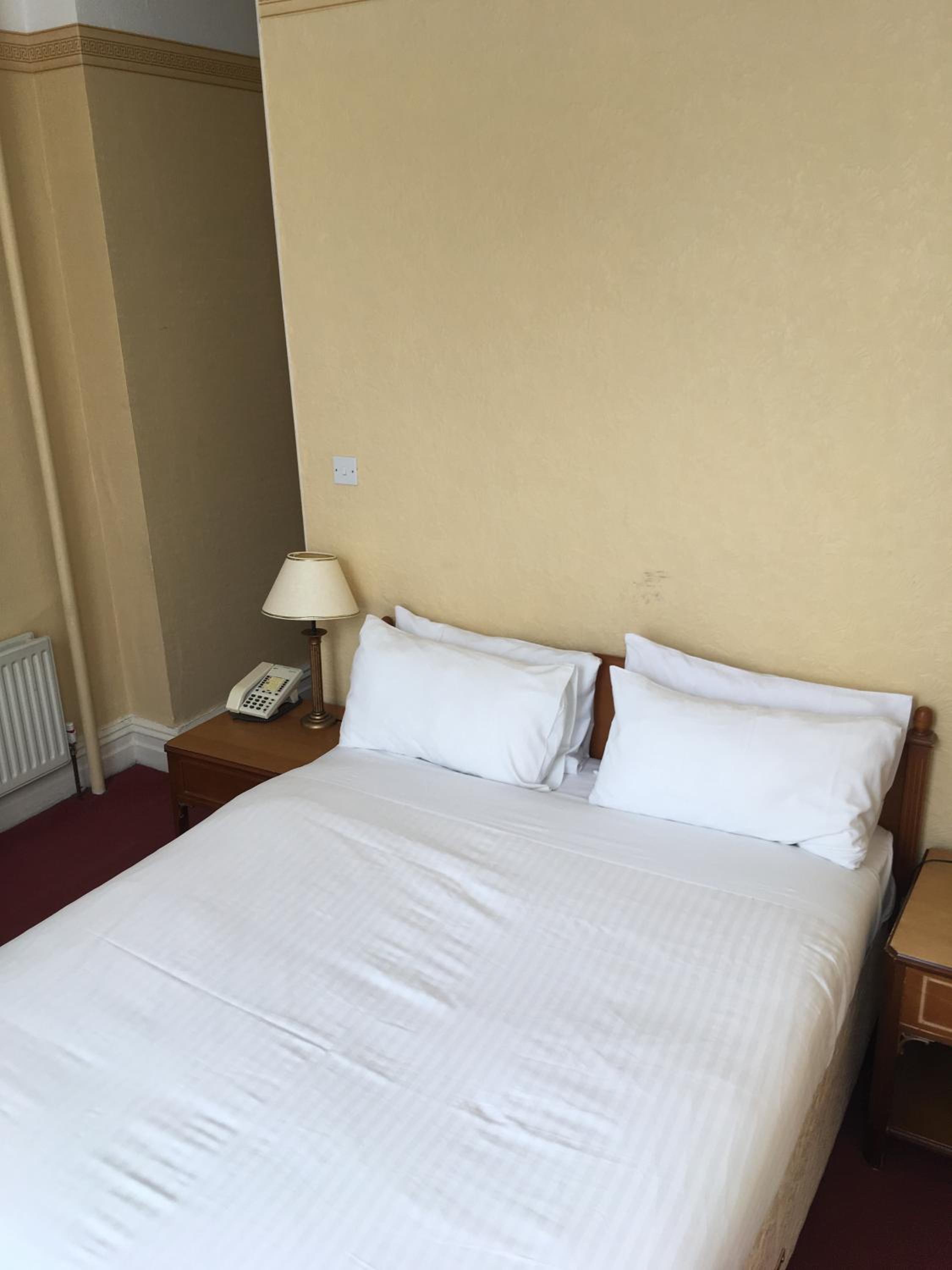 Standard Double Room photo 3