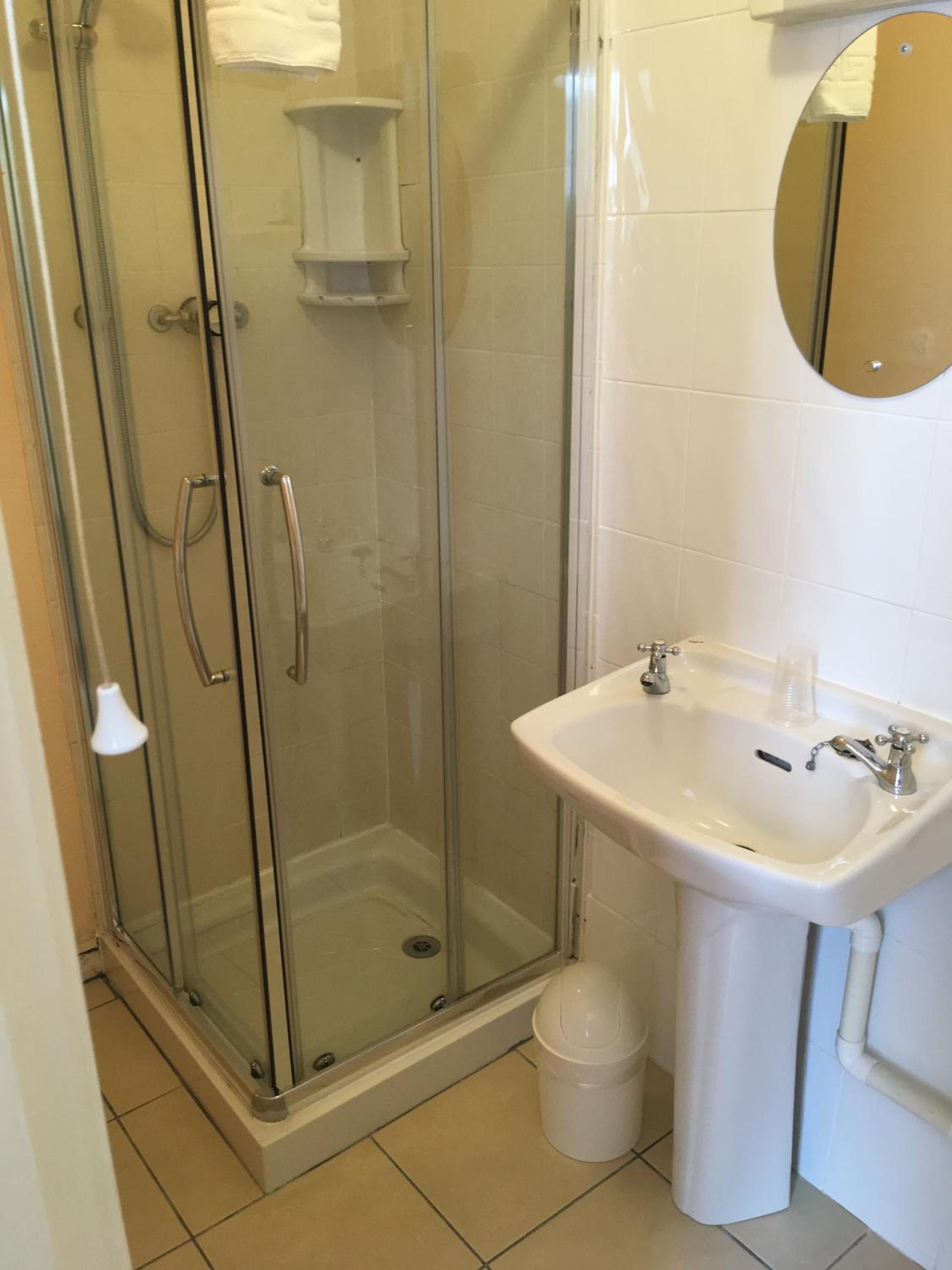 Standard Double Room photo 2