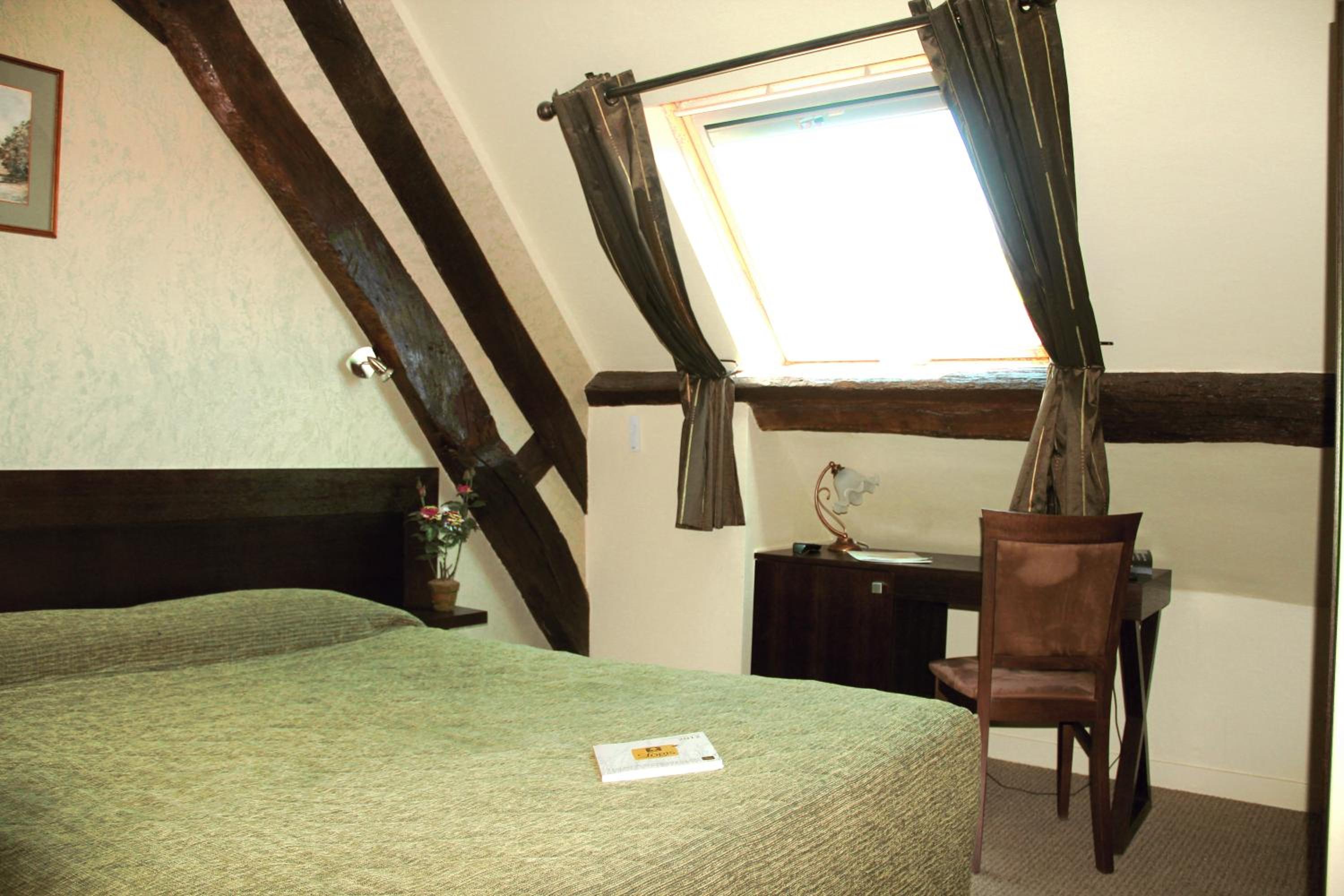 Single Room photo 3