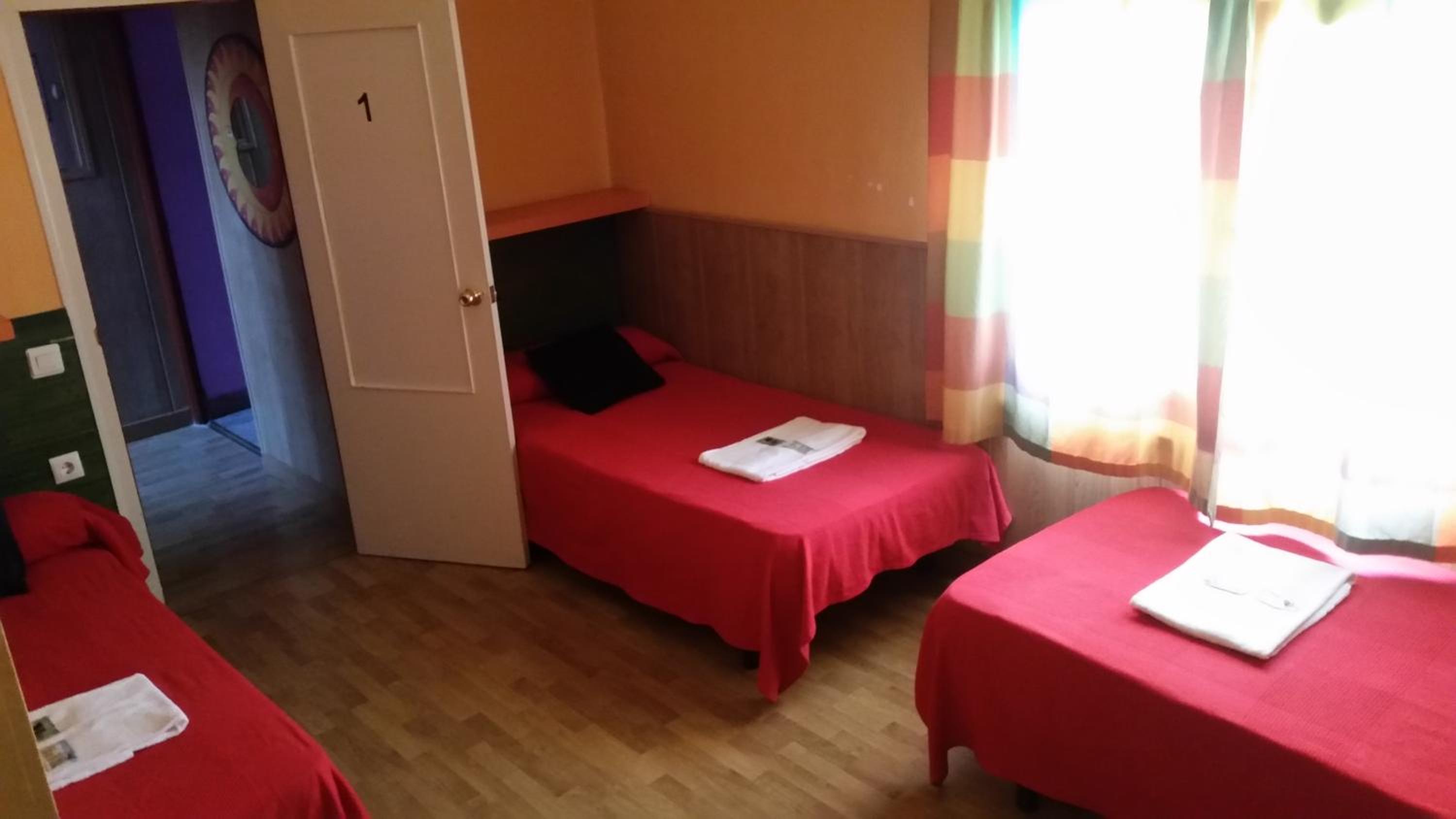 Triple Room - Photo 3