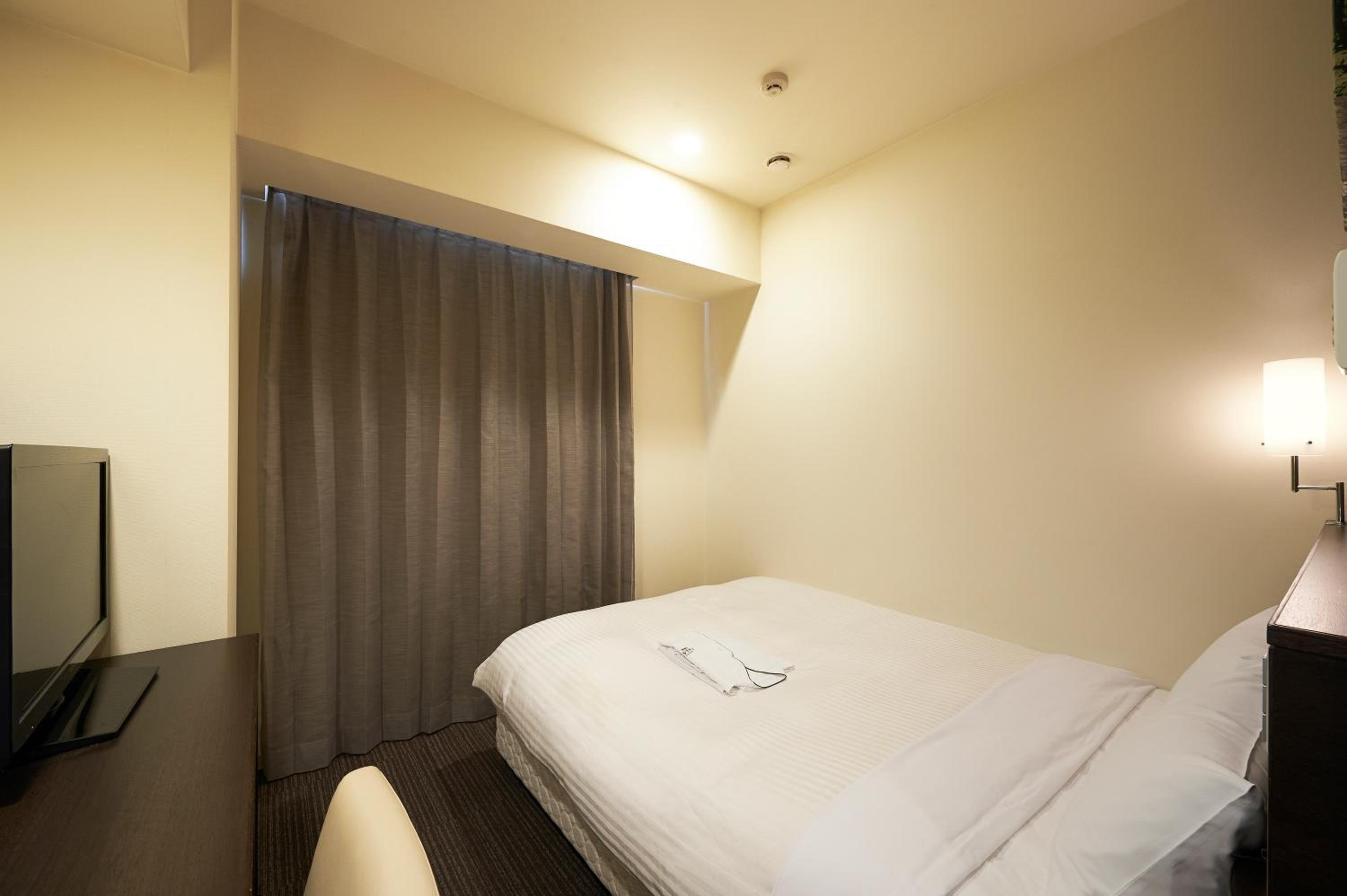 Standard Double Room - Non-Smoking photo 3