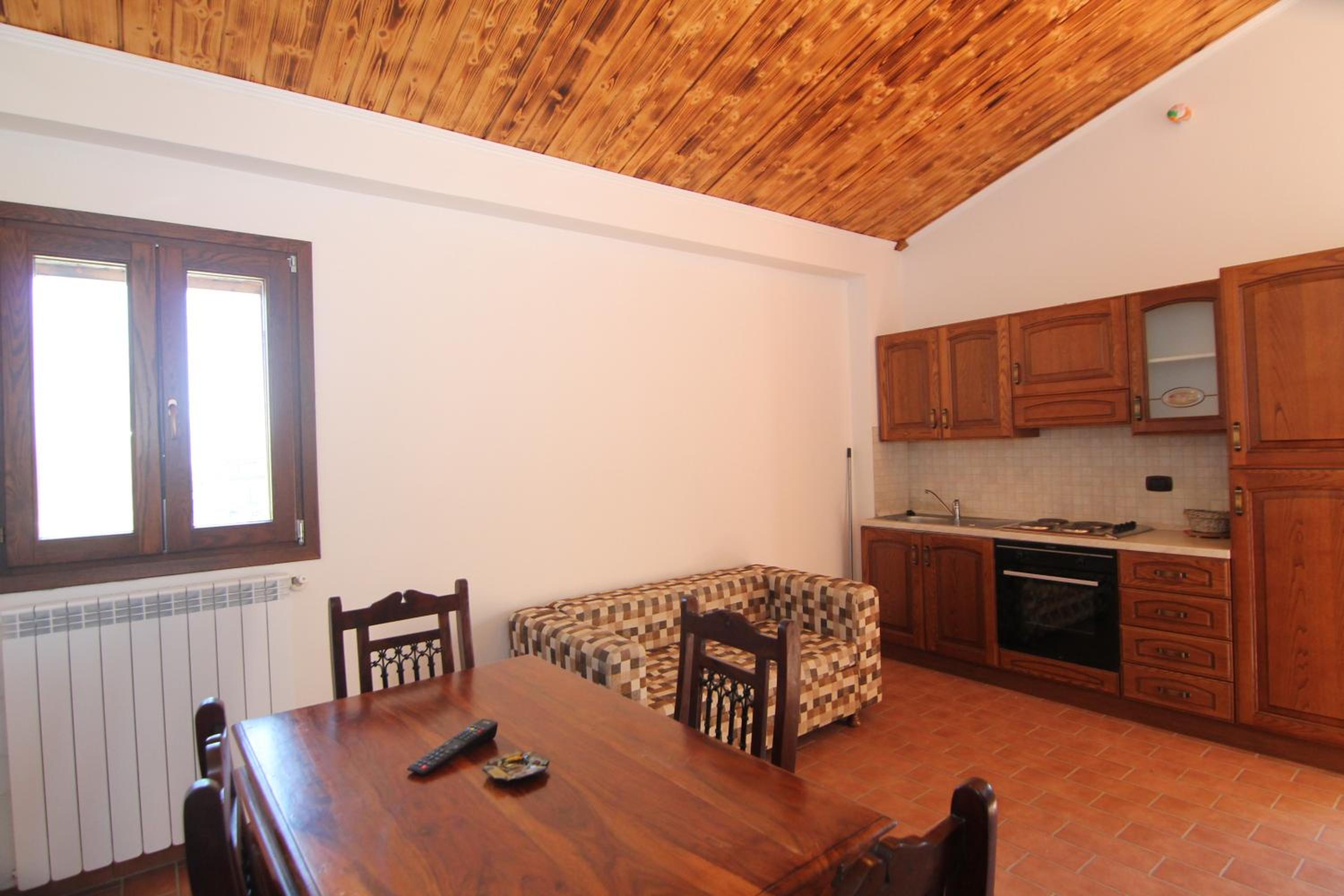 Apartment with Mountain View photo 3