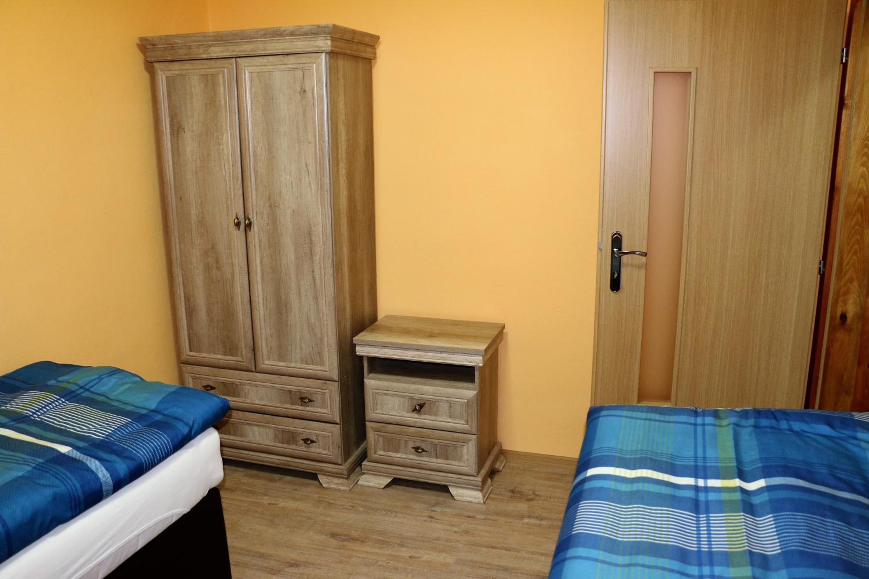 Two-Bedroom Apartment - Photo 5