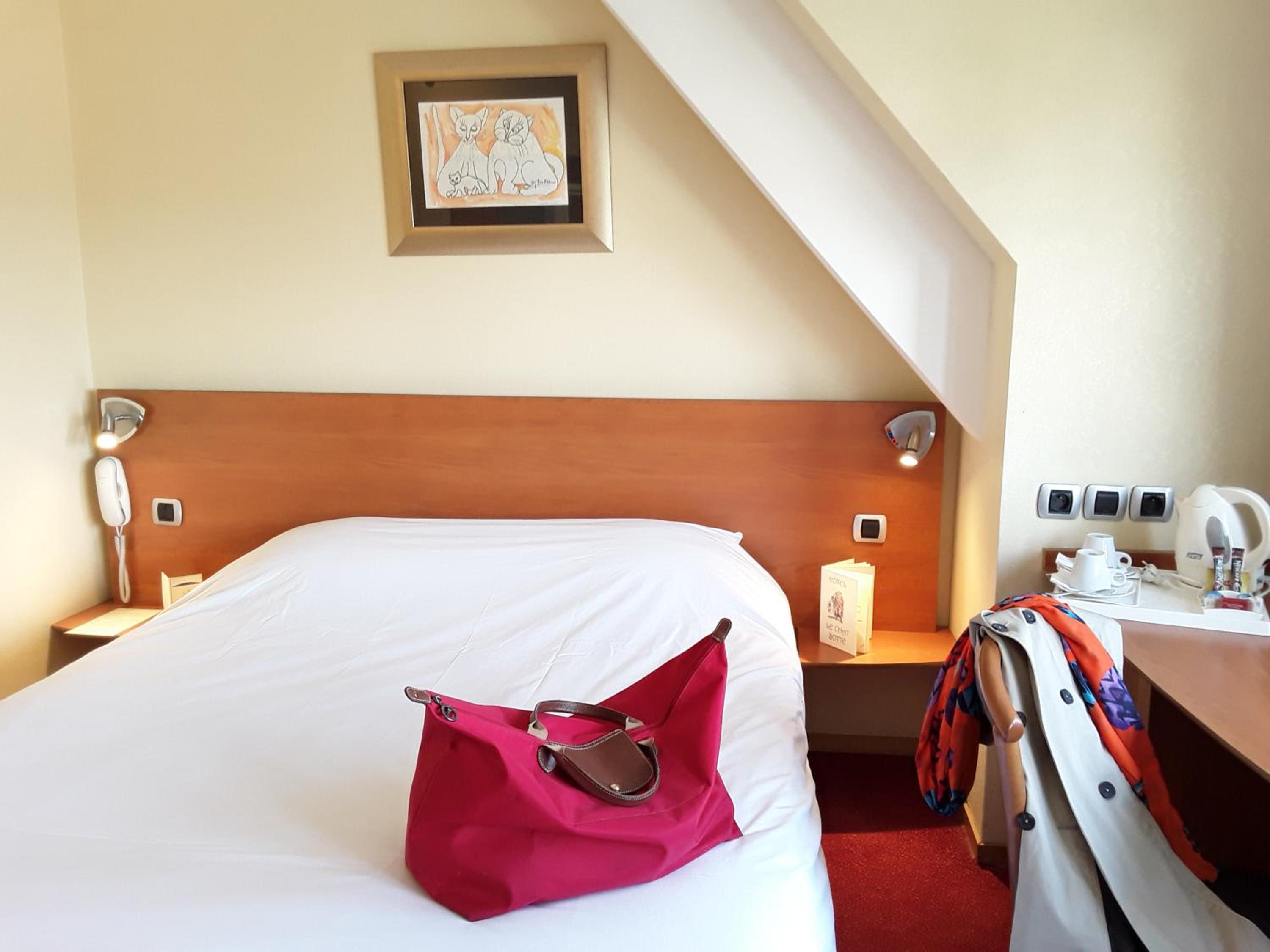 Double Room - Photo 6