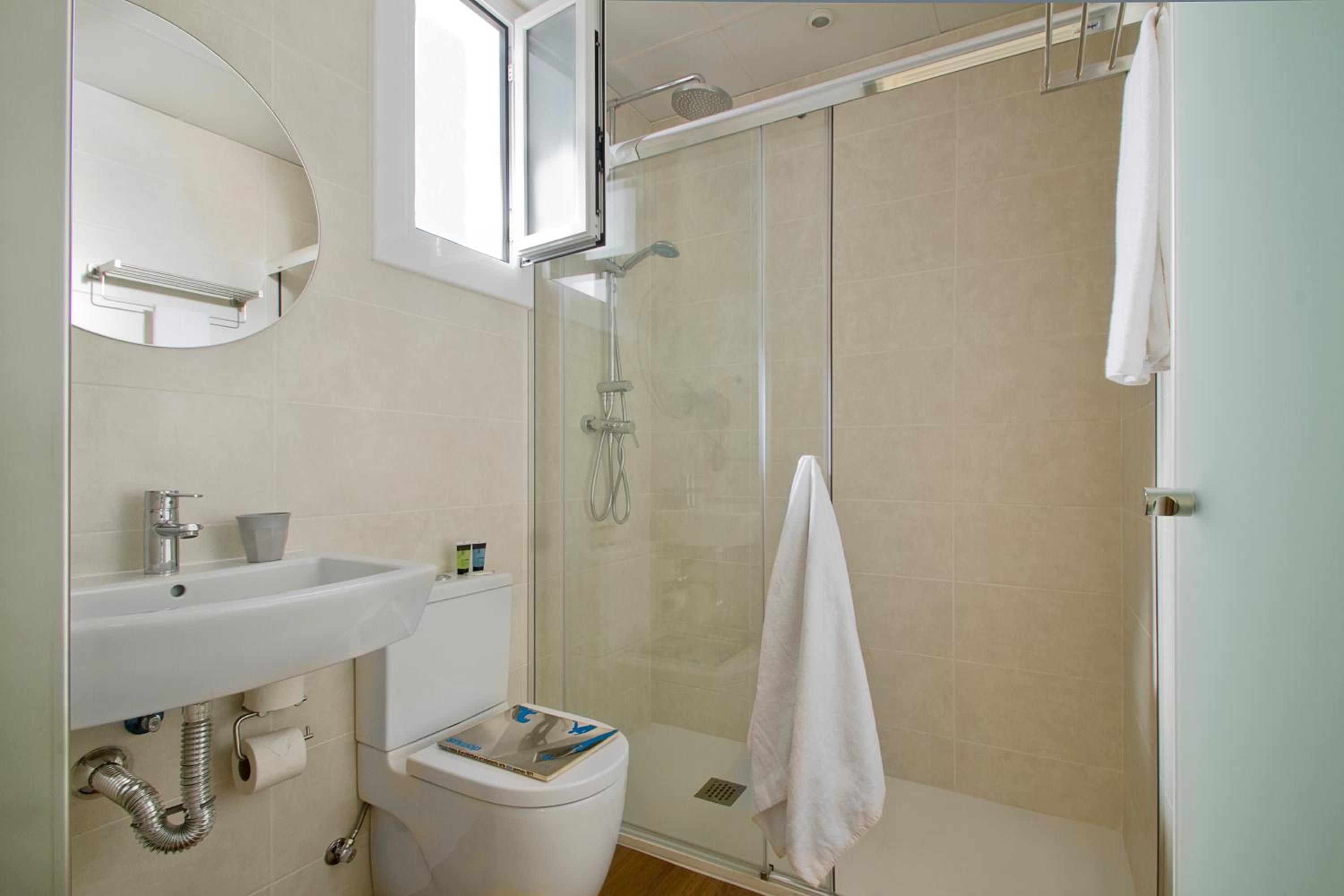 Twin Room with Terrace photo 2