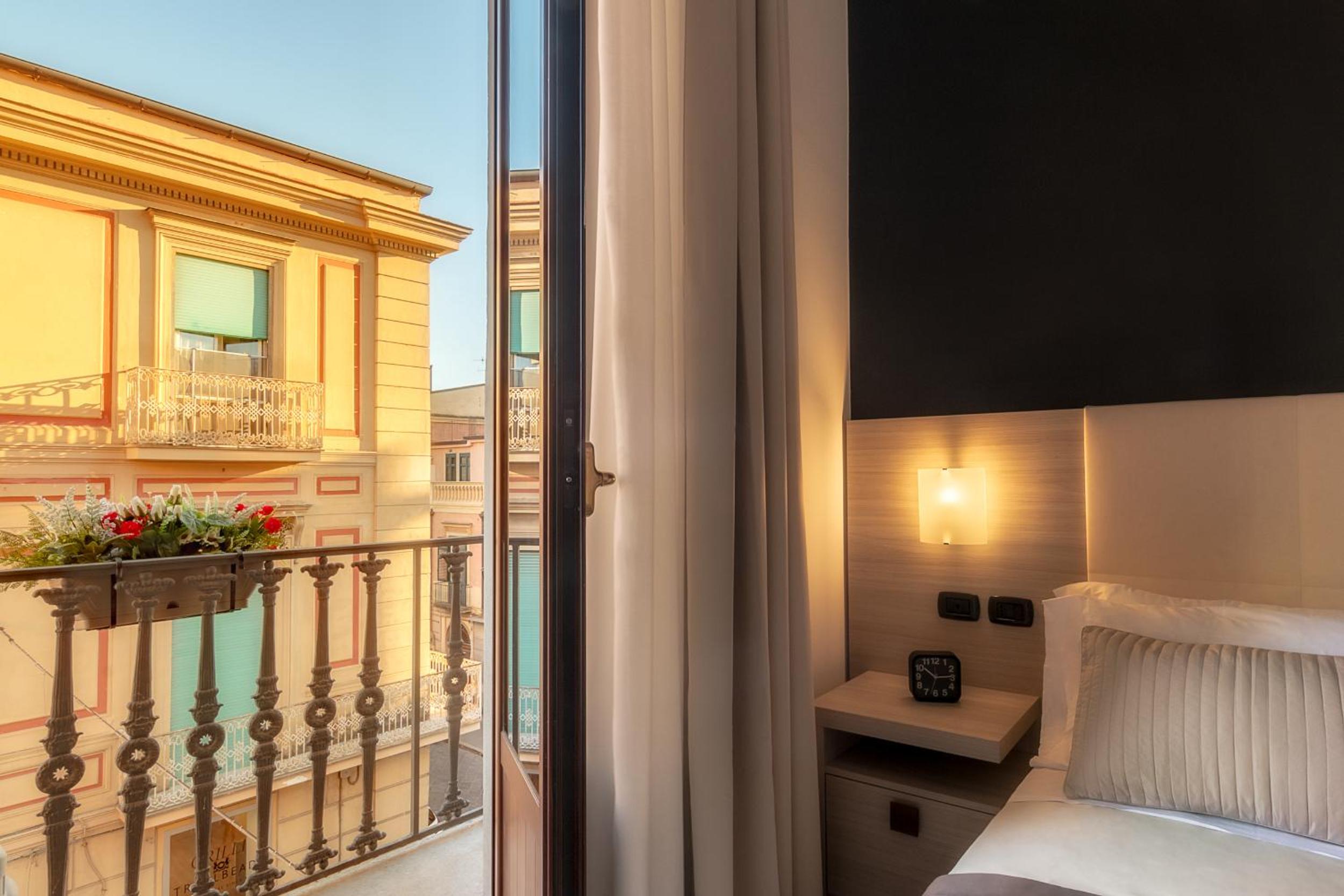 Deluxe Double or Twin Room with Balcony photo 3