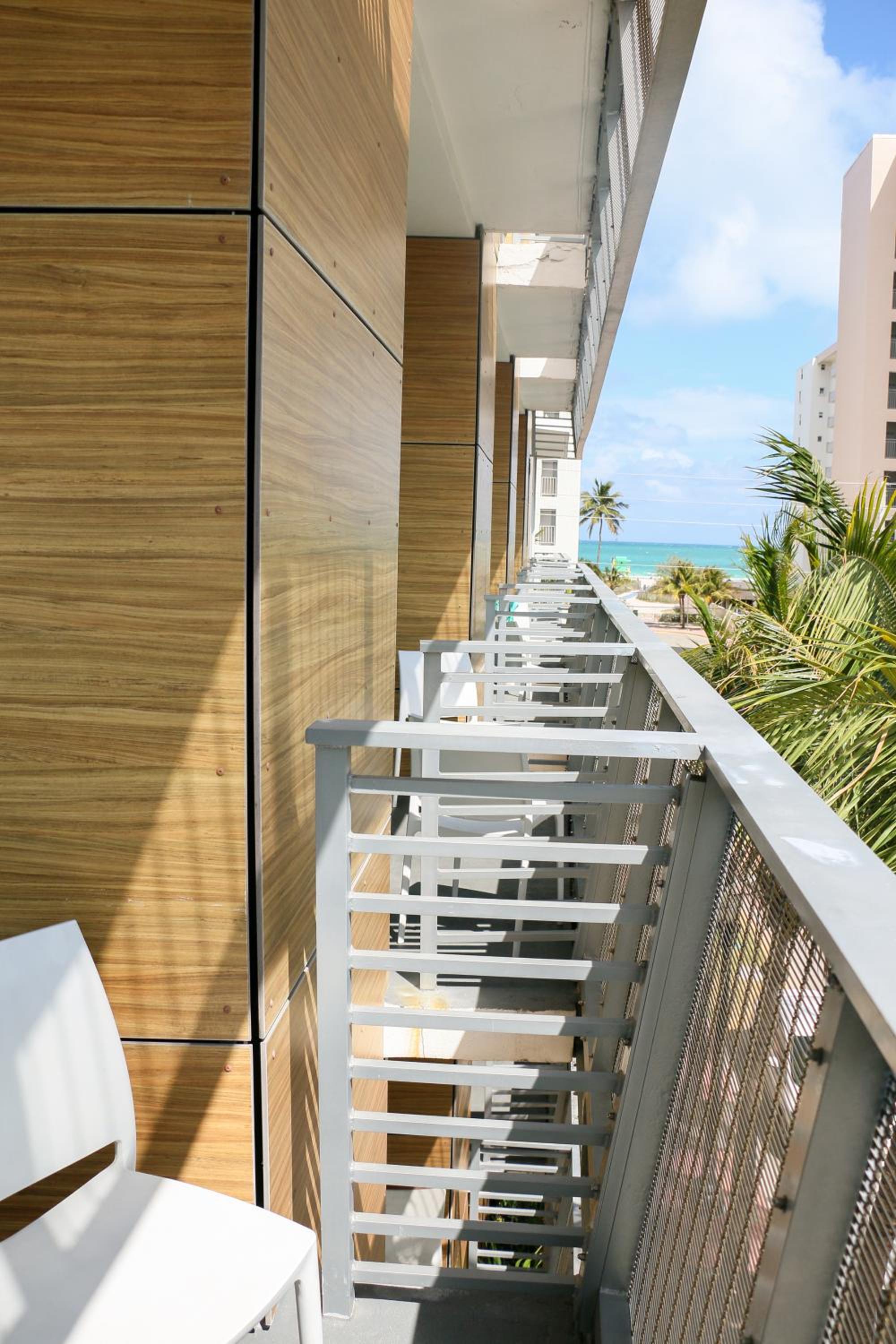 Double Room with Two Double Beds and Partial Ocean View thumbnail 5