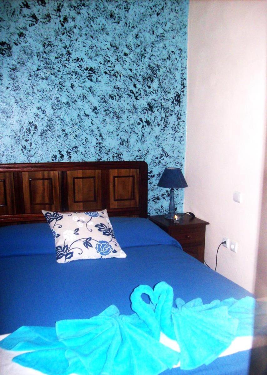 Double Room with Private Bathroom photo 1