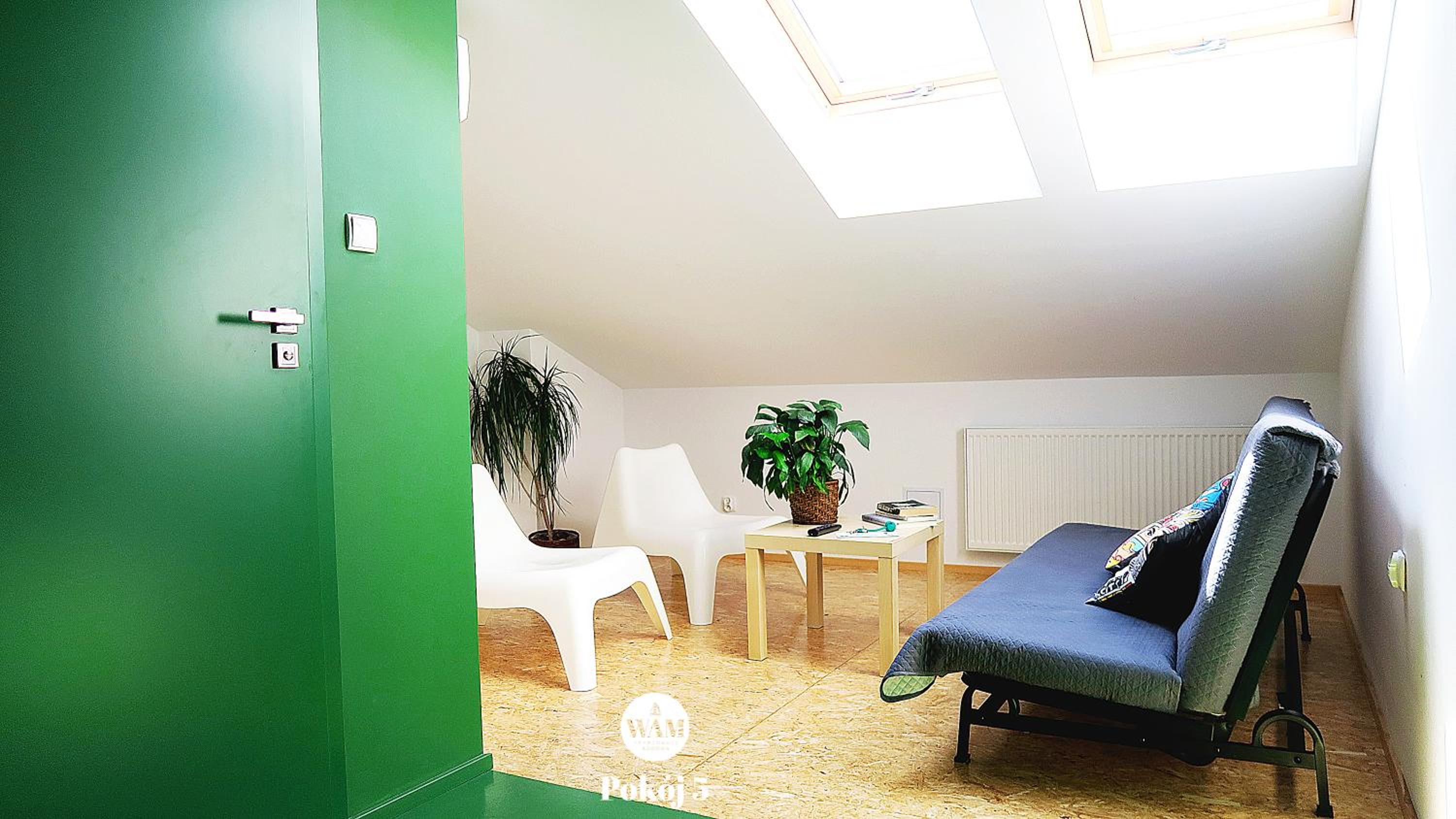 Double Room with Private Bathroom - Photo 1