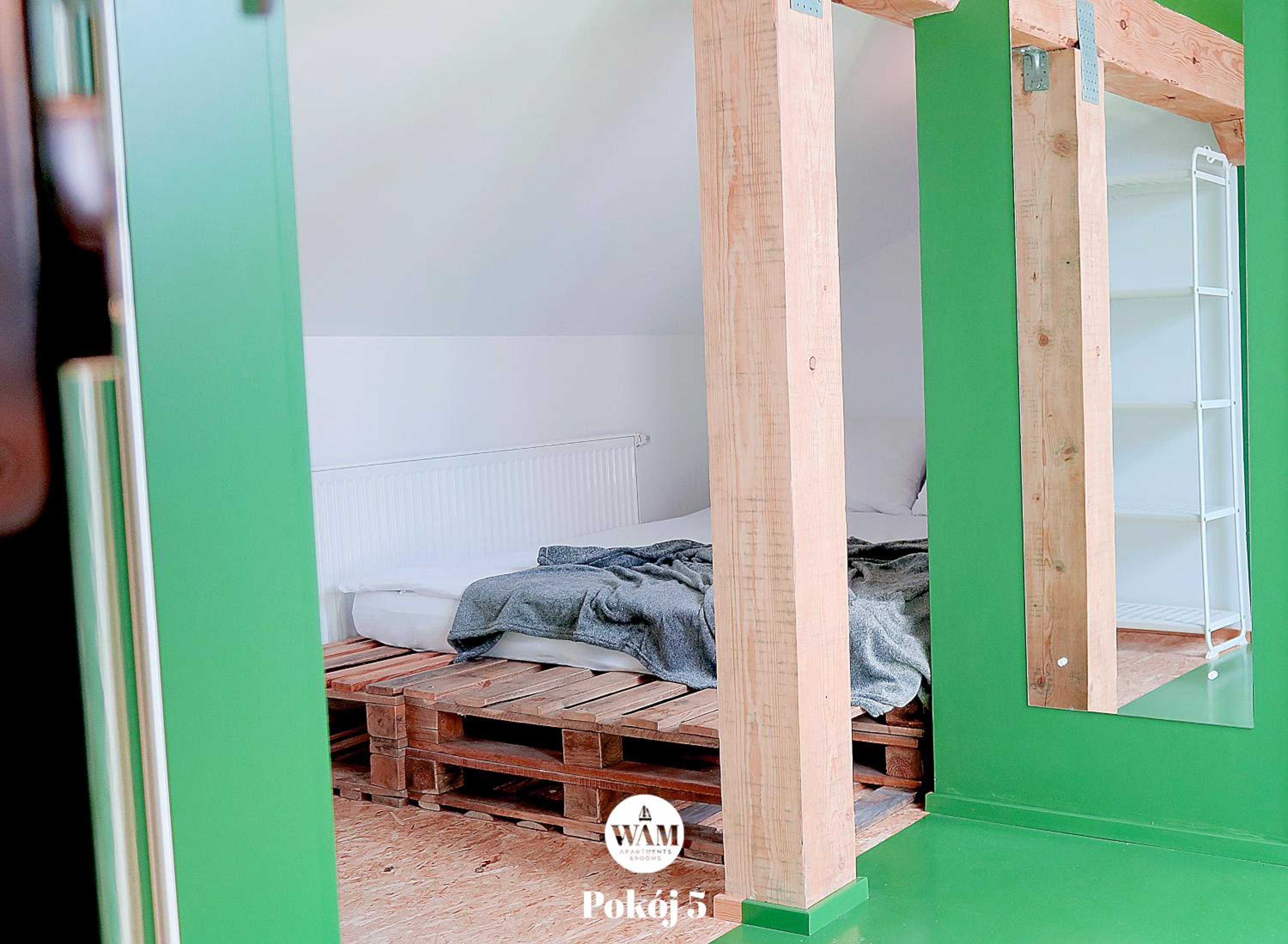 Double Room with Private Bathroom - Photo 3