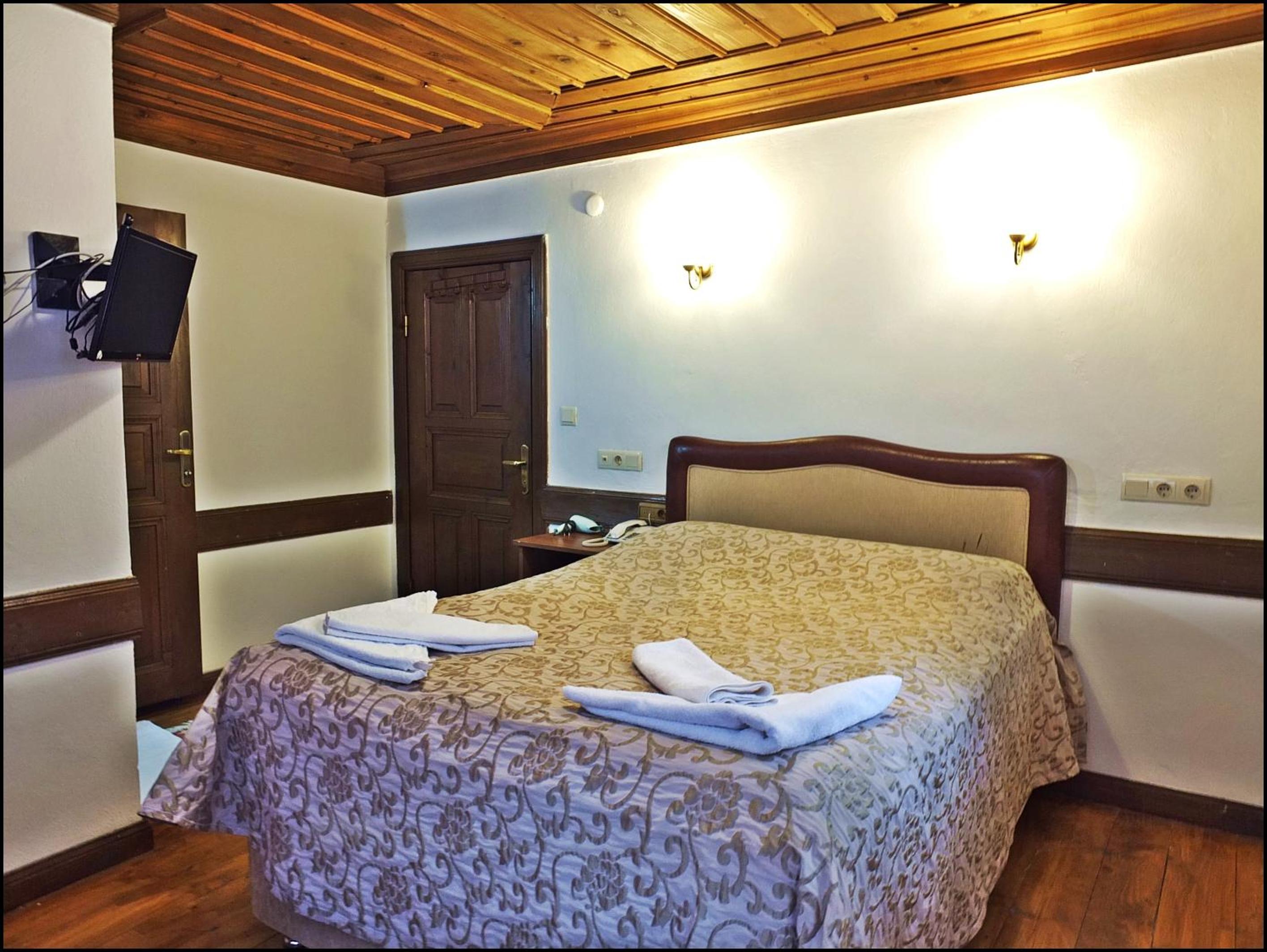 Corner Double Room photo 3