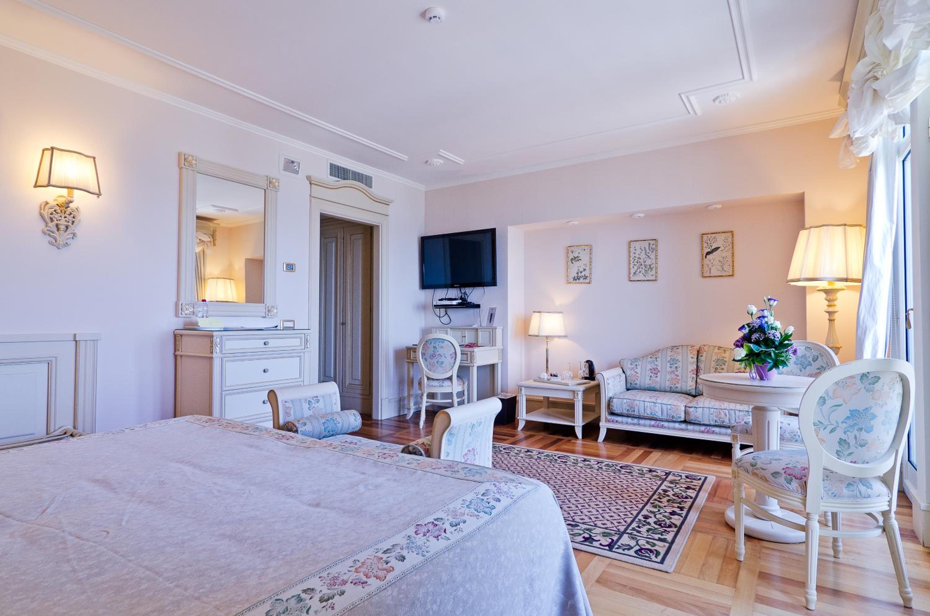 Junior Suite - Photo 5