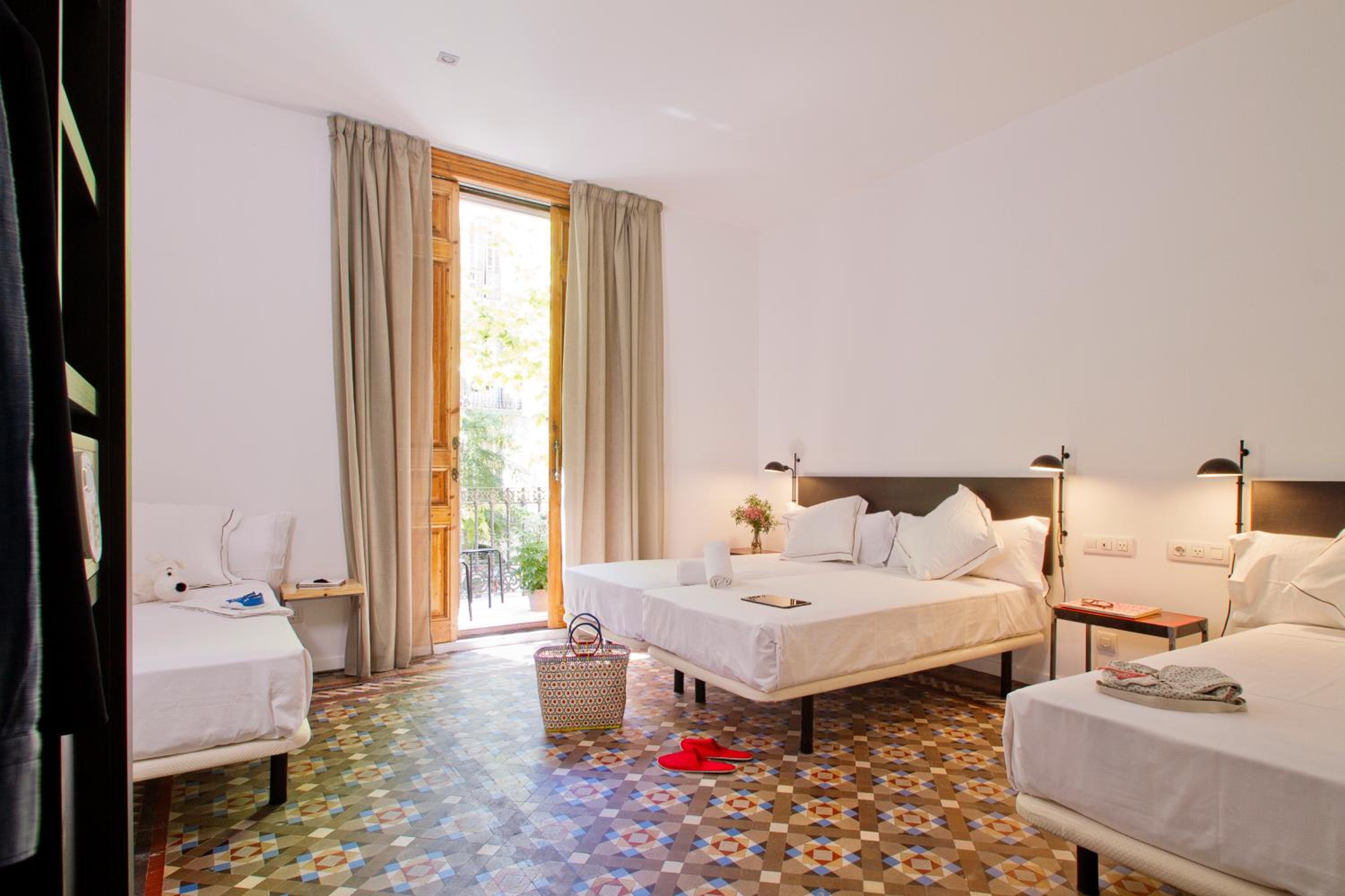 Habitación familiar con balcón