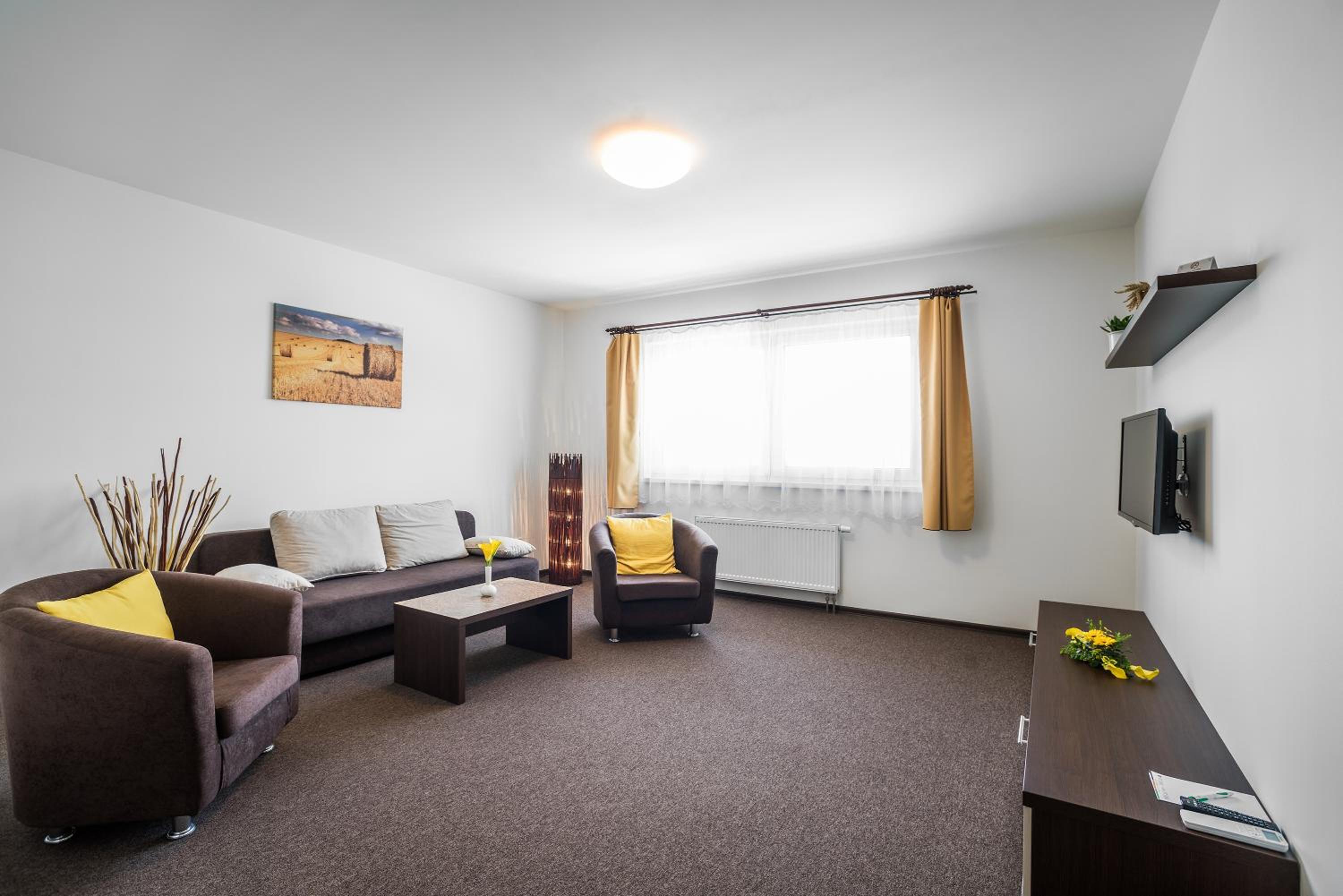 Apartment - Photo 1