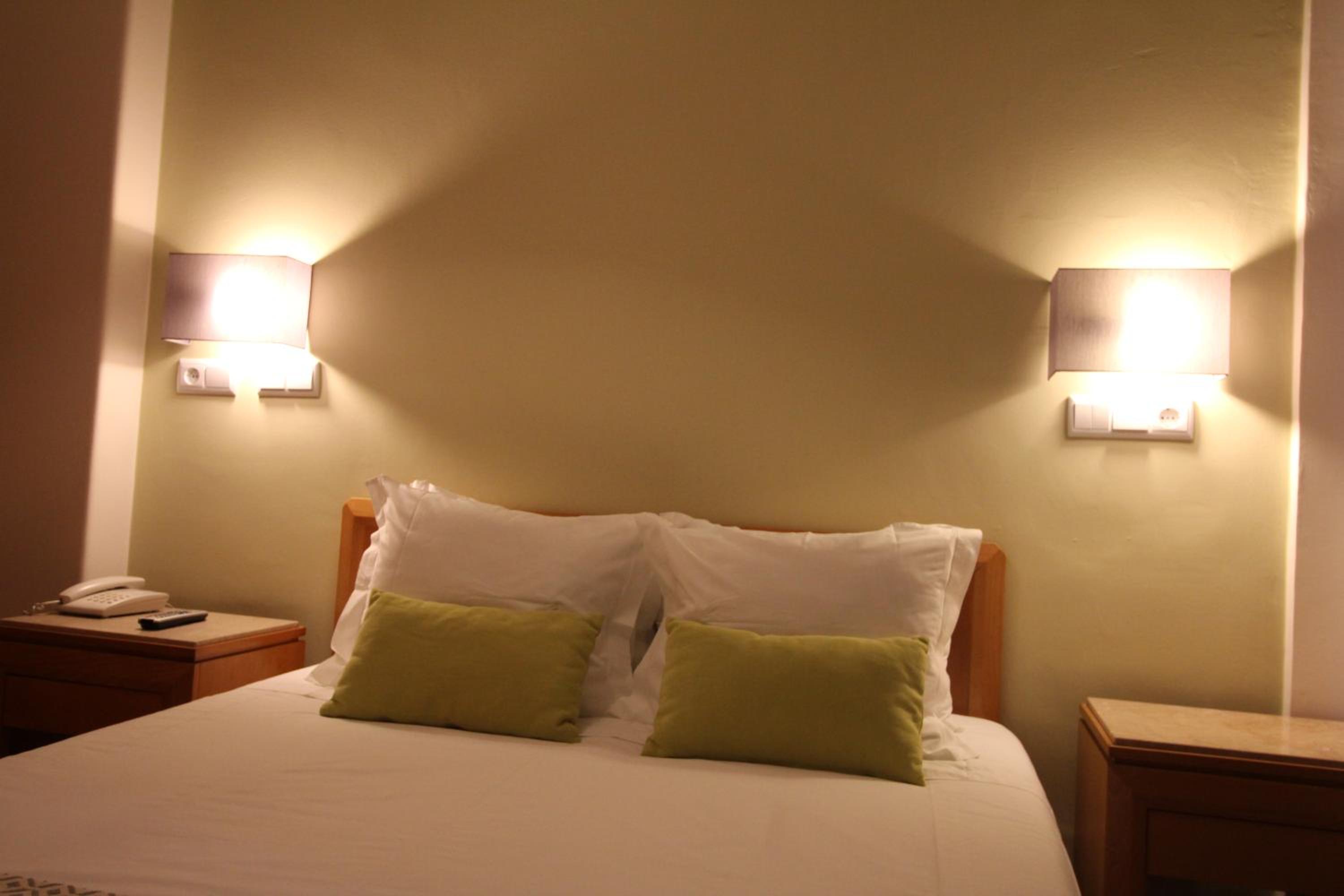 Double Room with Double bed - Photo 10