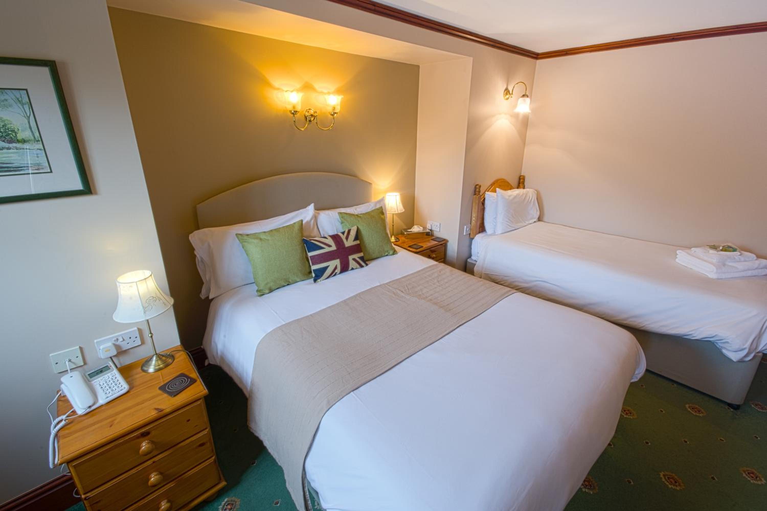 Double Room with Private Bathroom