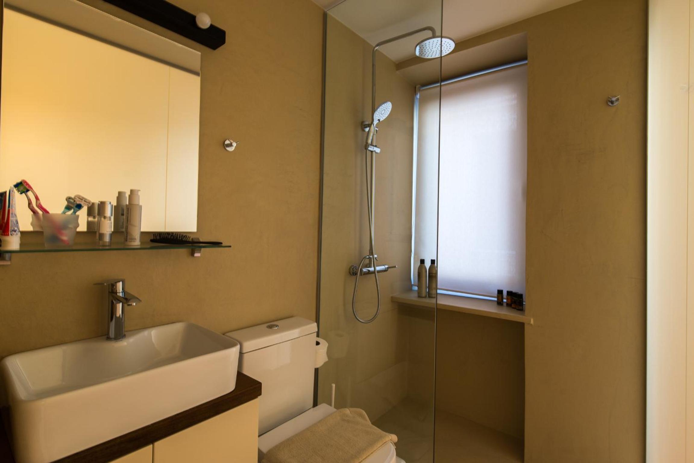 Standard Double or Twin Room with Balcony photo 2