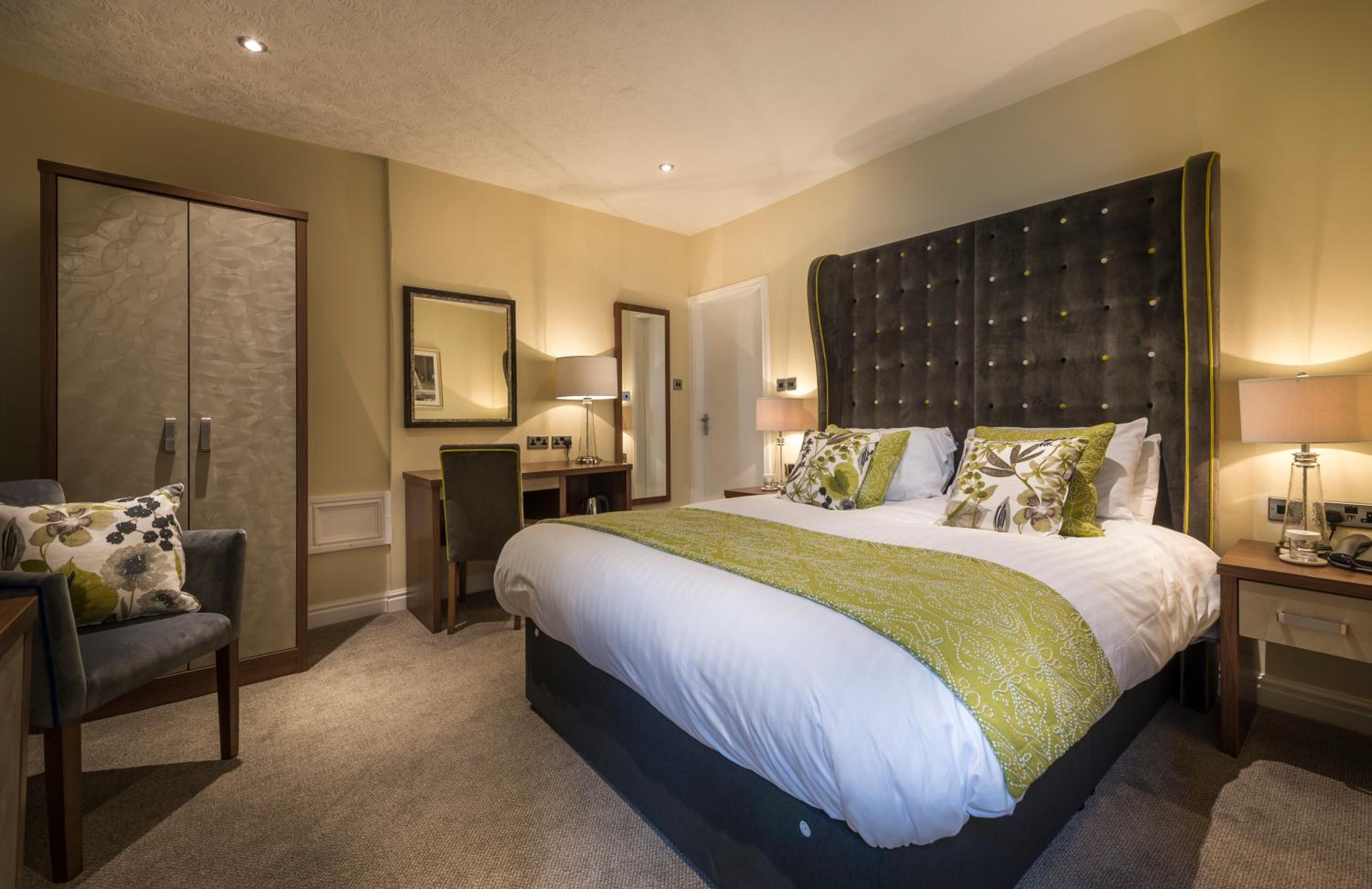 Large Double Room photo 3