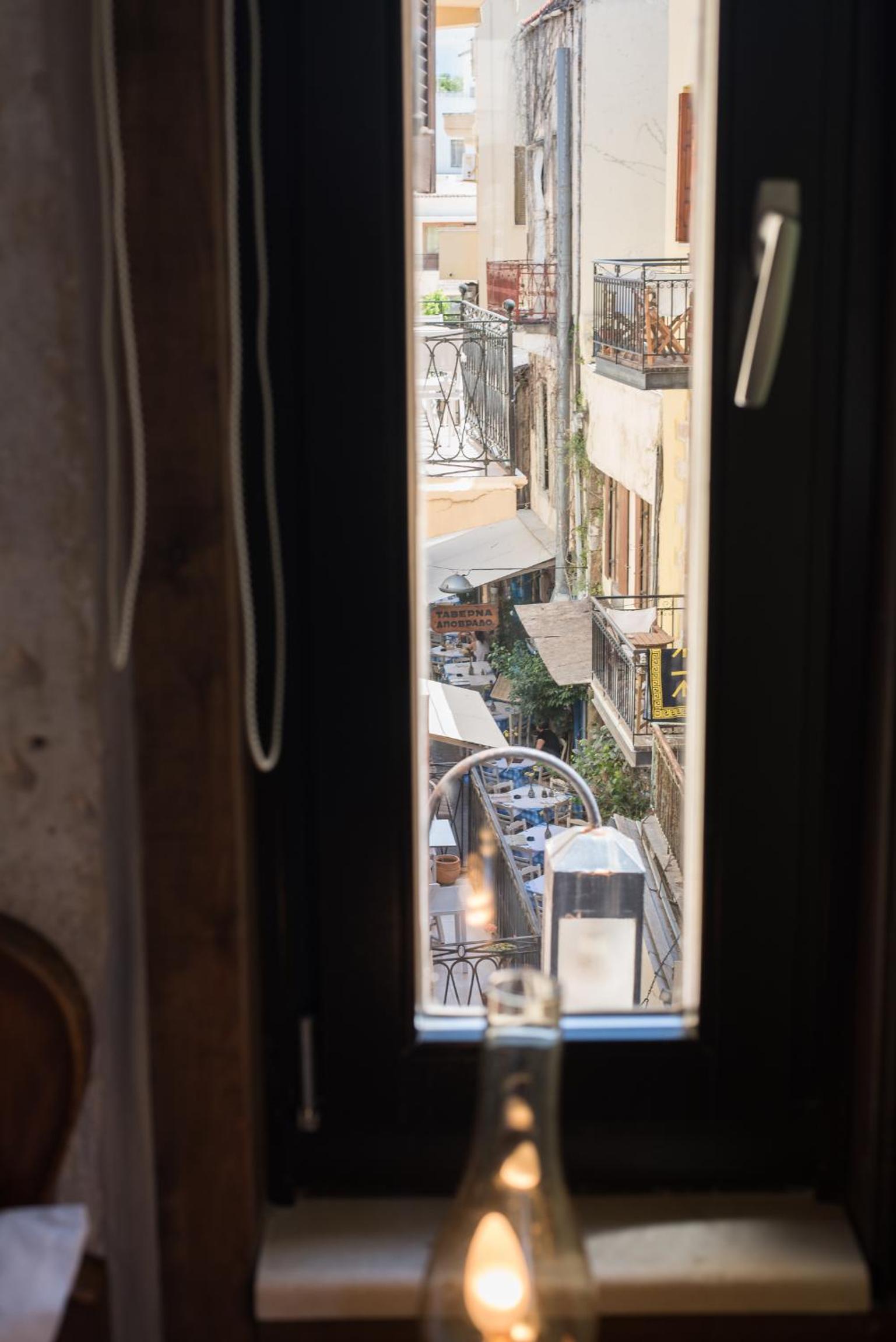 Deluxe Double Room City View photo 3