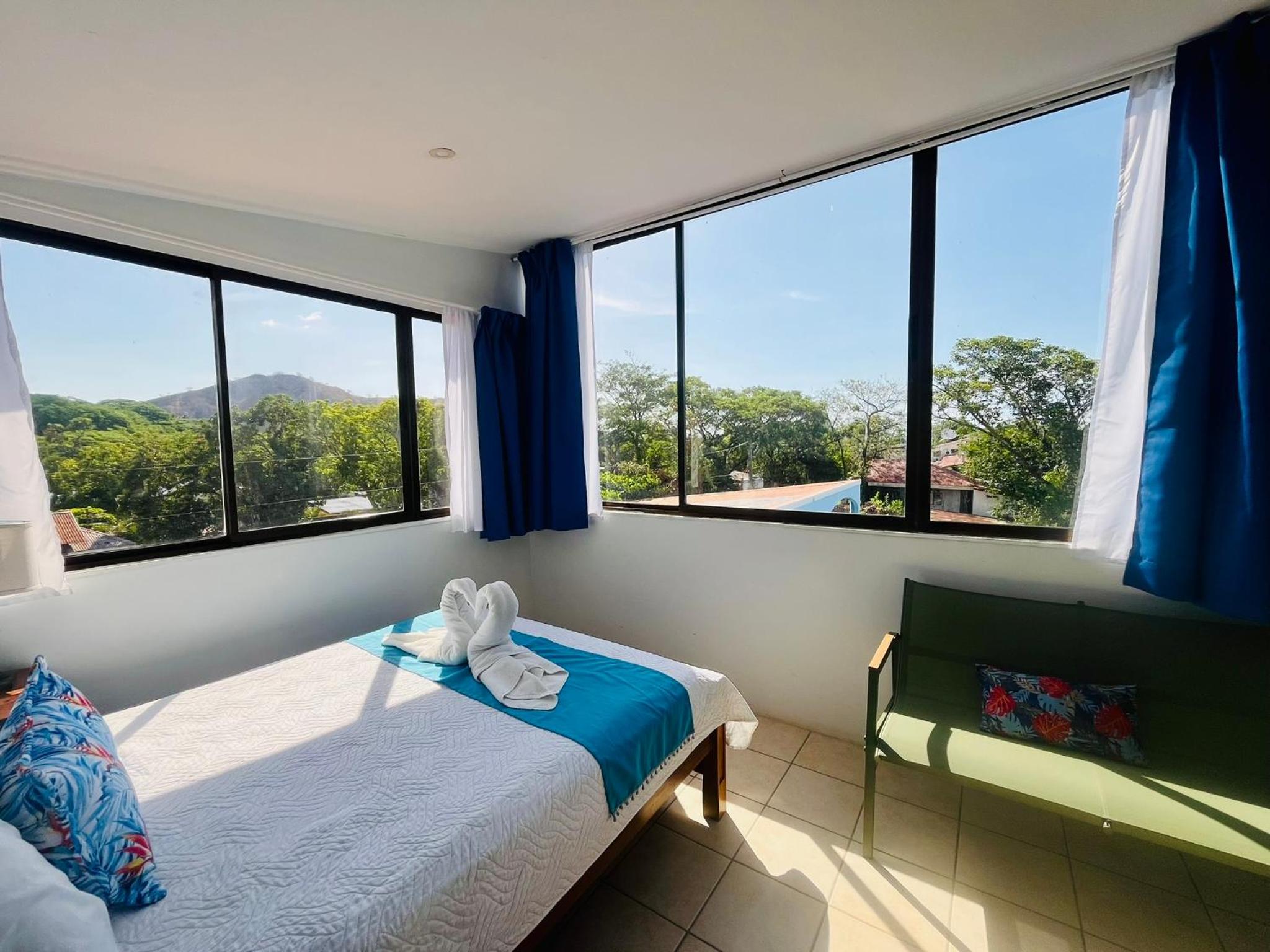 Deluxe Double Room with Balcony and Sea View