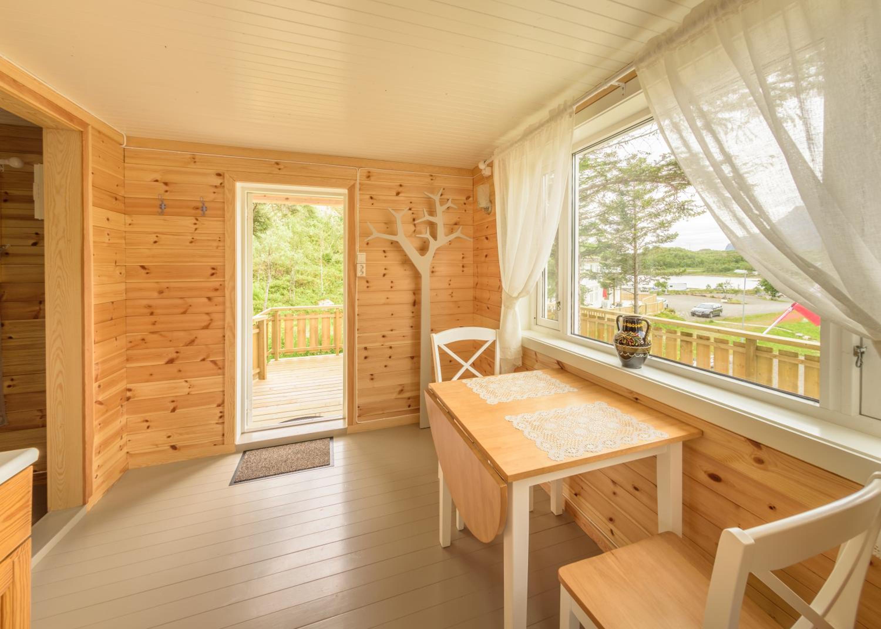 One-Bedroom Cottage with Shared Bathroom photo 2
