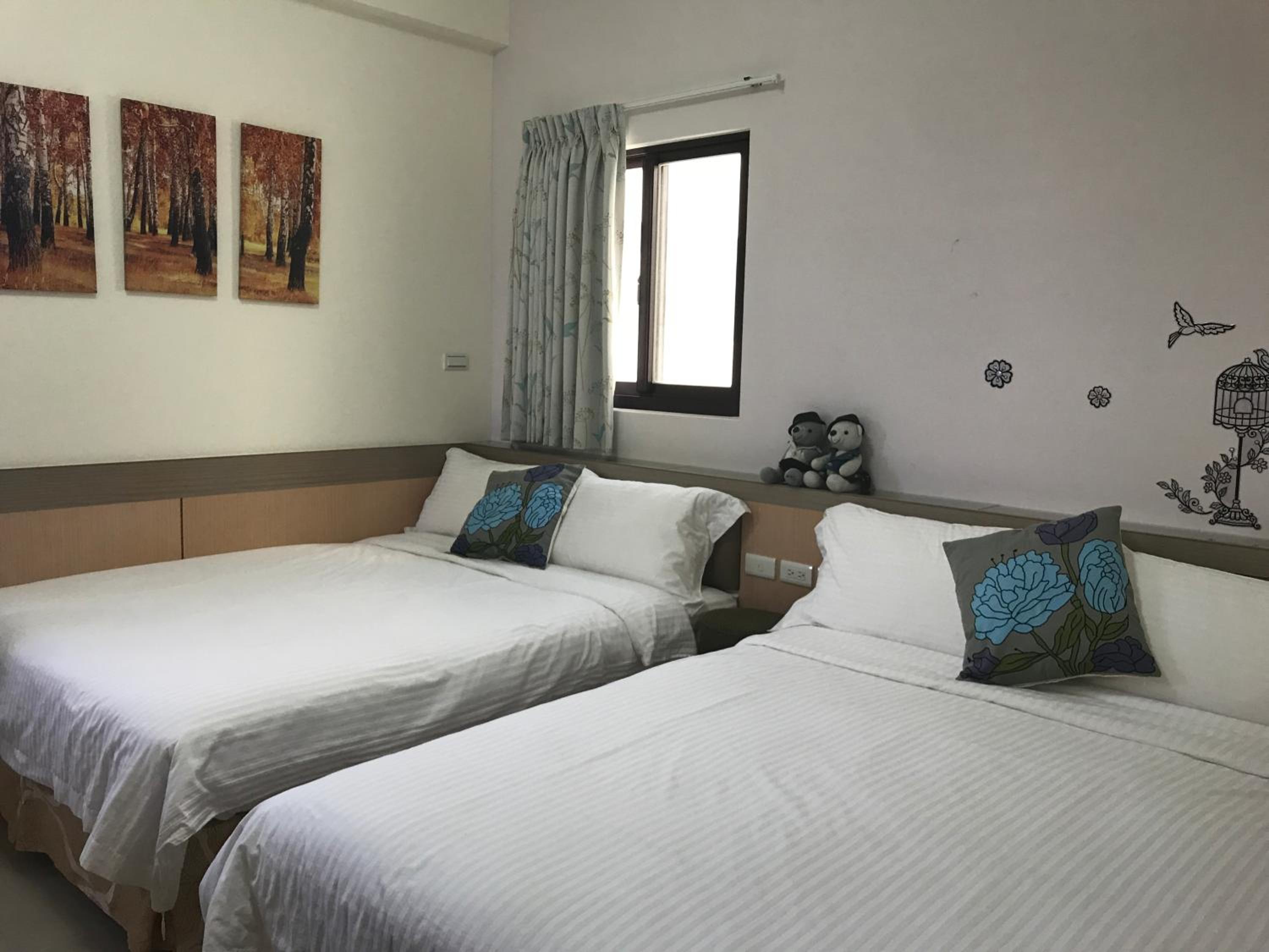 Quadruple Room - Photo 2
