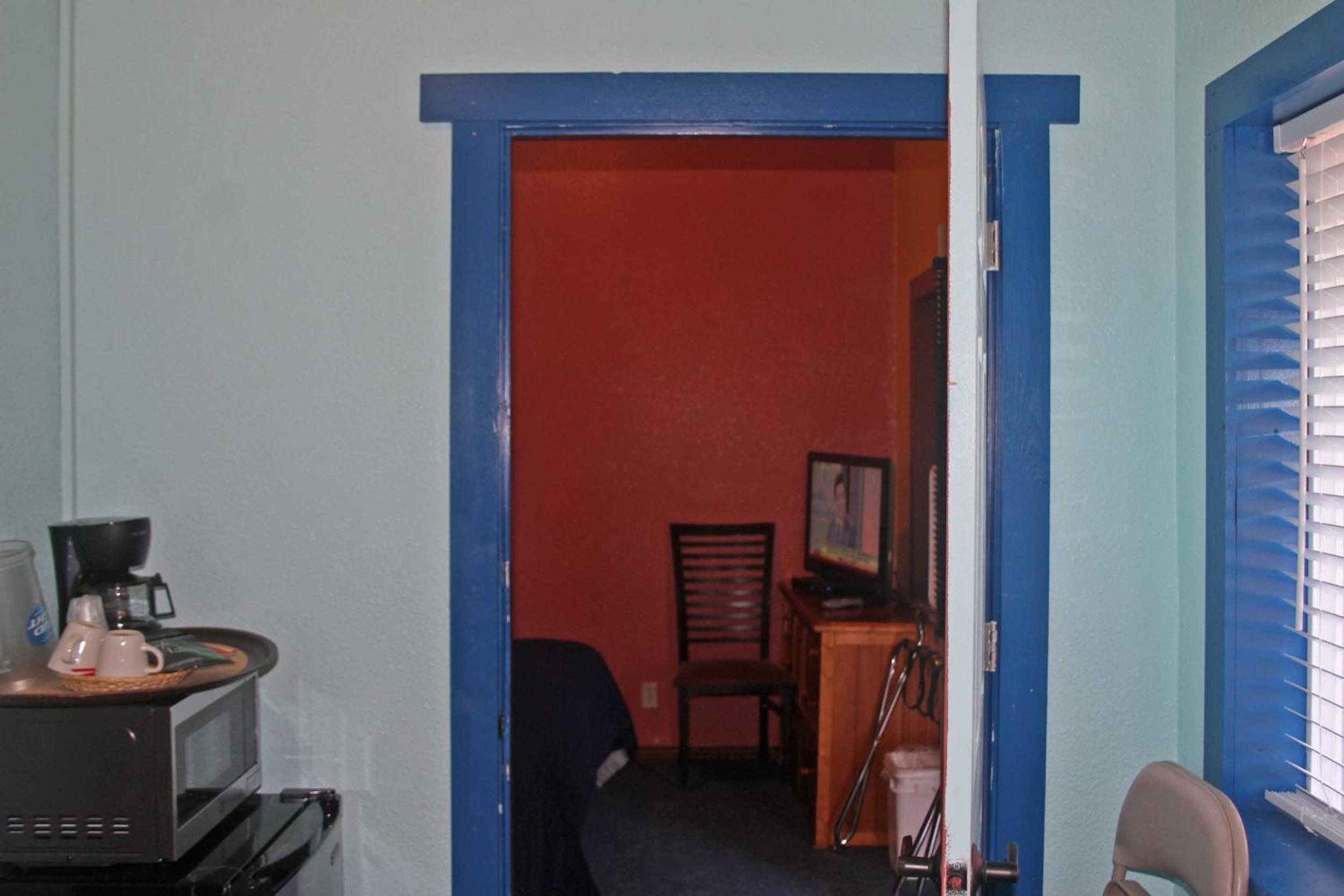 Superior King Room - Photo 14
